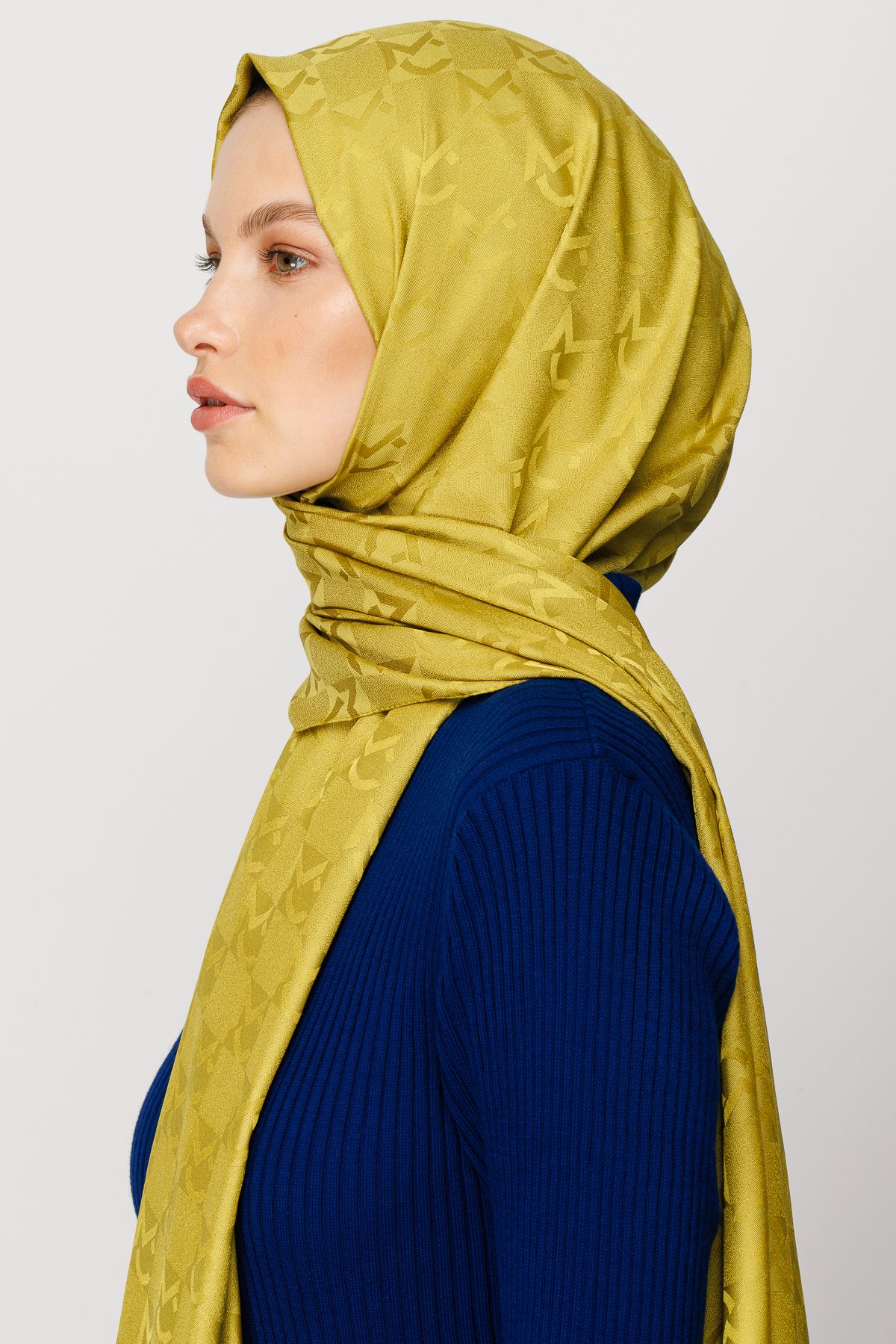 MC Pattern Jacquard Shawl - Olive Green