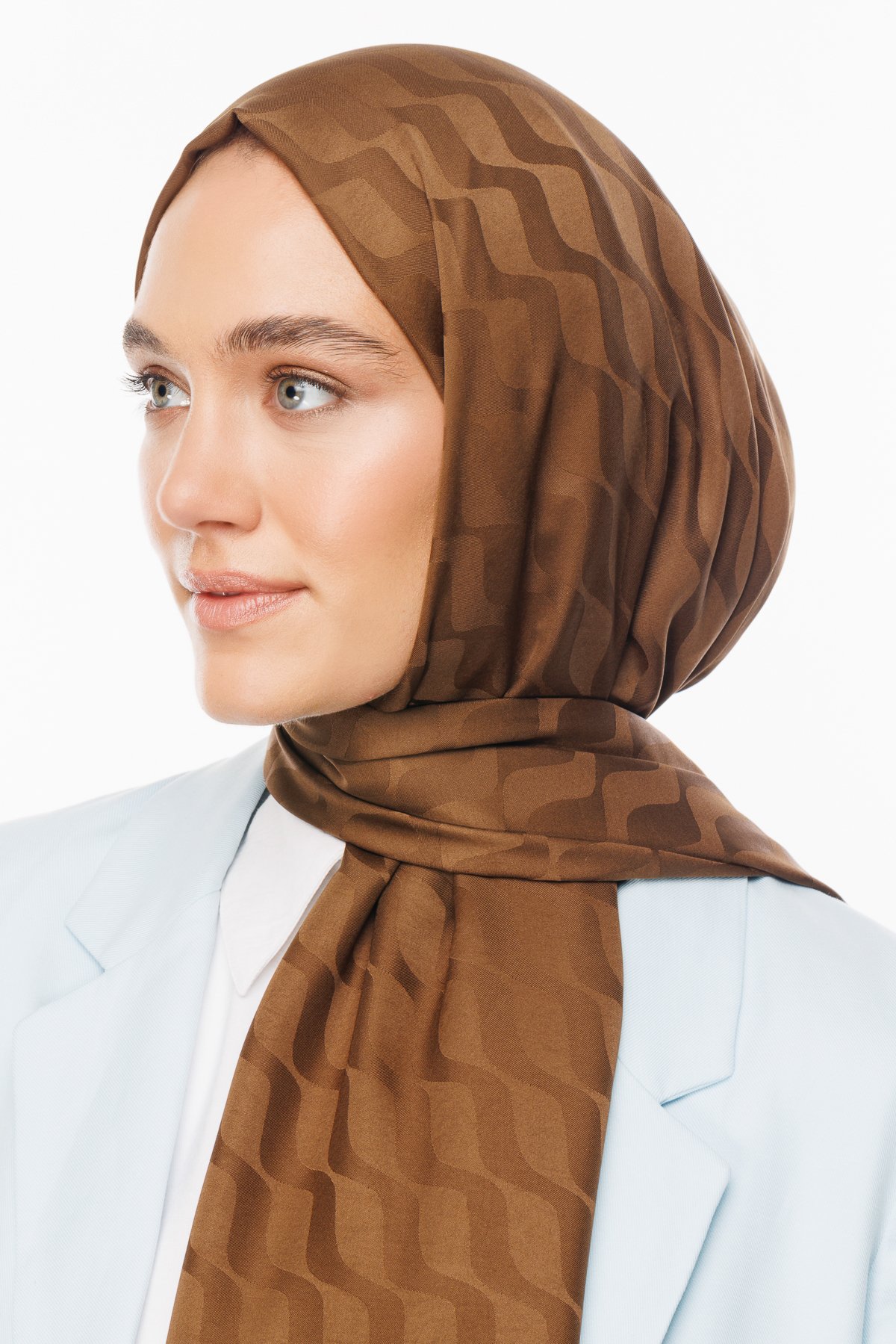 Wave Pattern Silky Jacquard Hijab