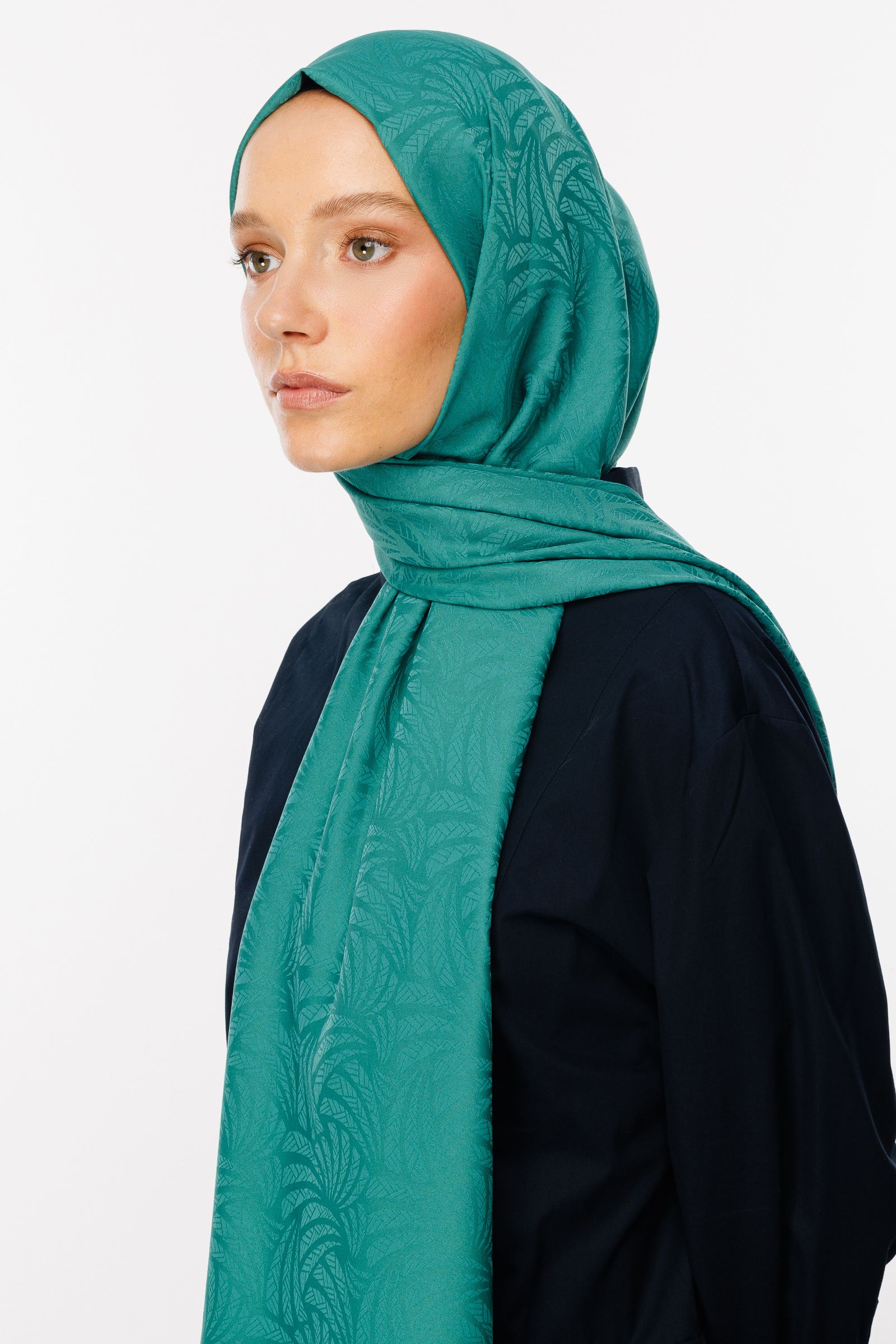 Artemis Pattern Silk Jacquard Shawl - Mint Green