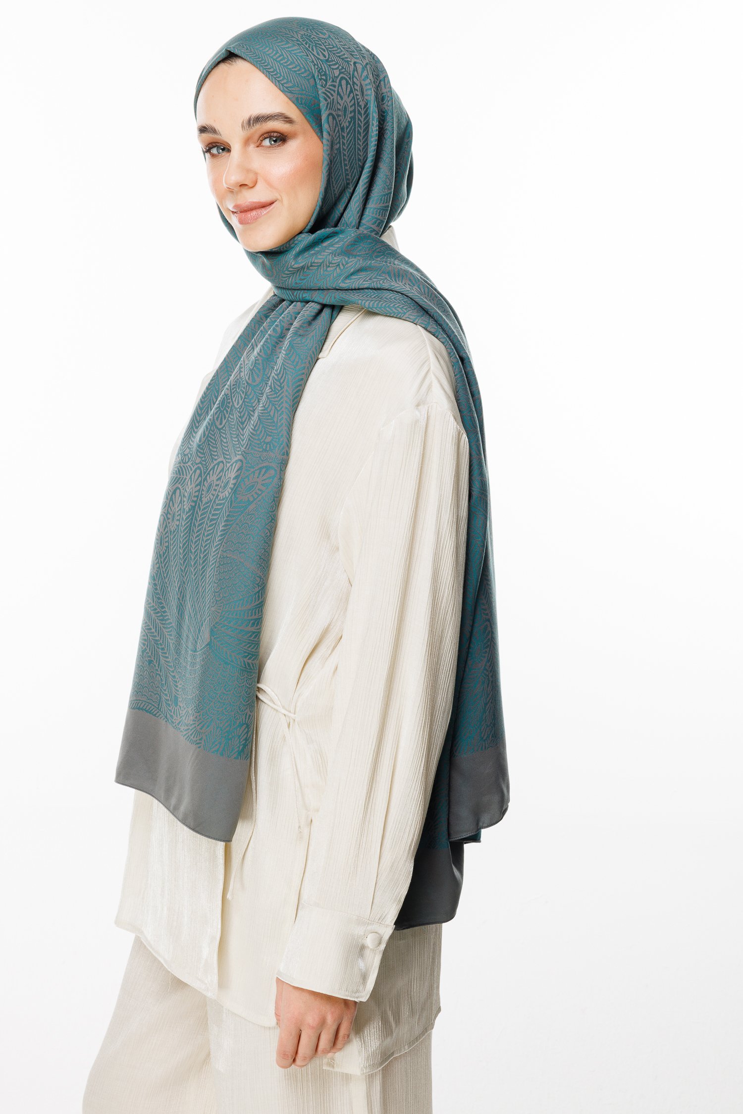 Mayra Pattern Double-Sided Shawl - Dark Gray-Emerald