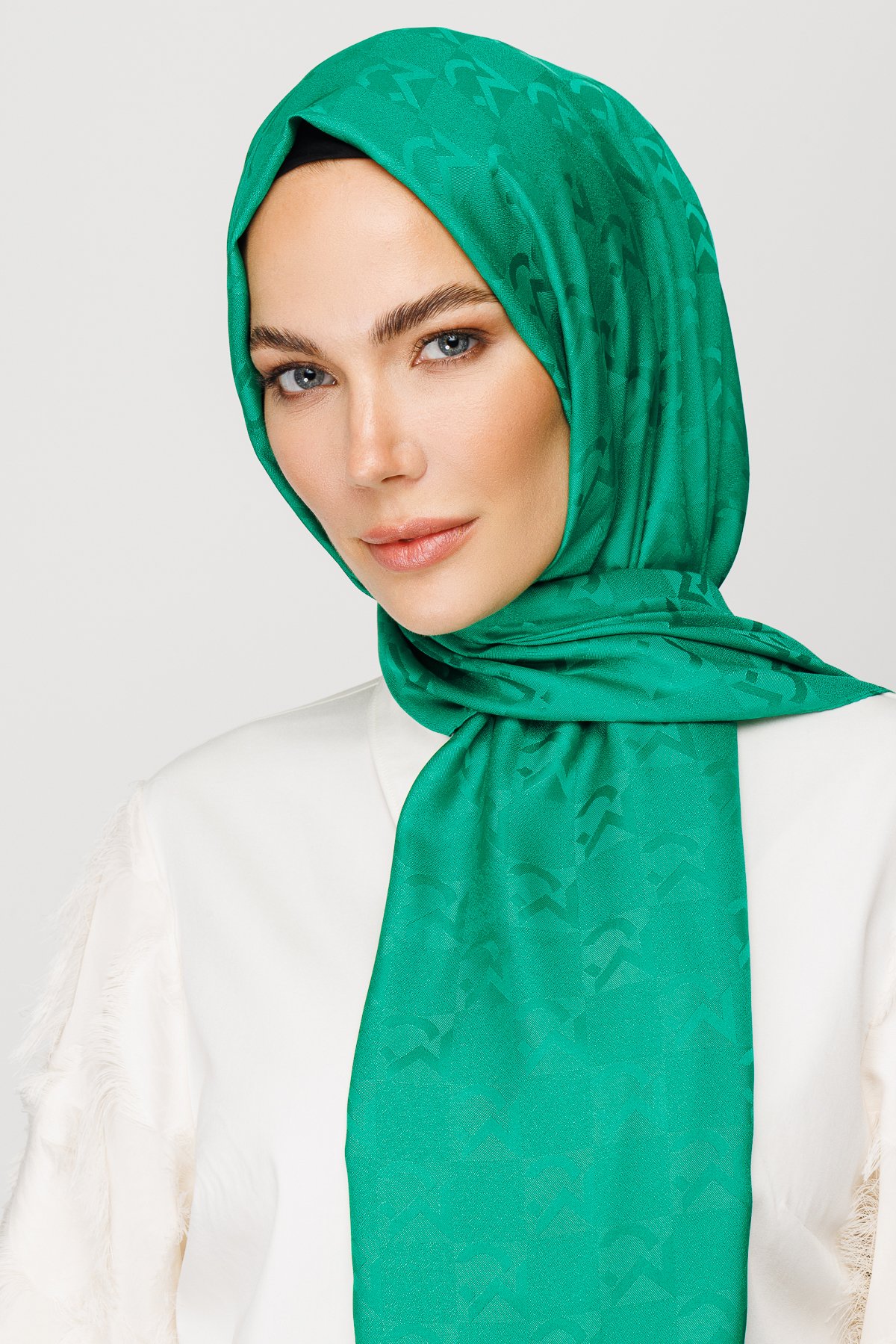 MC Pattern Jacquard Shawl - Benetton Green