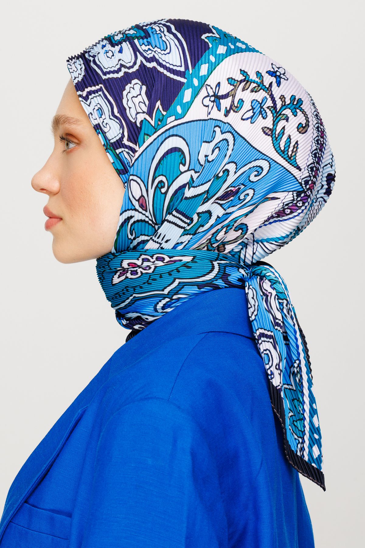 40 Patch Pattern Pleated Scarf - Navyblue