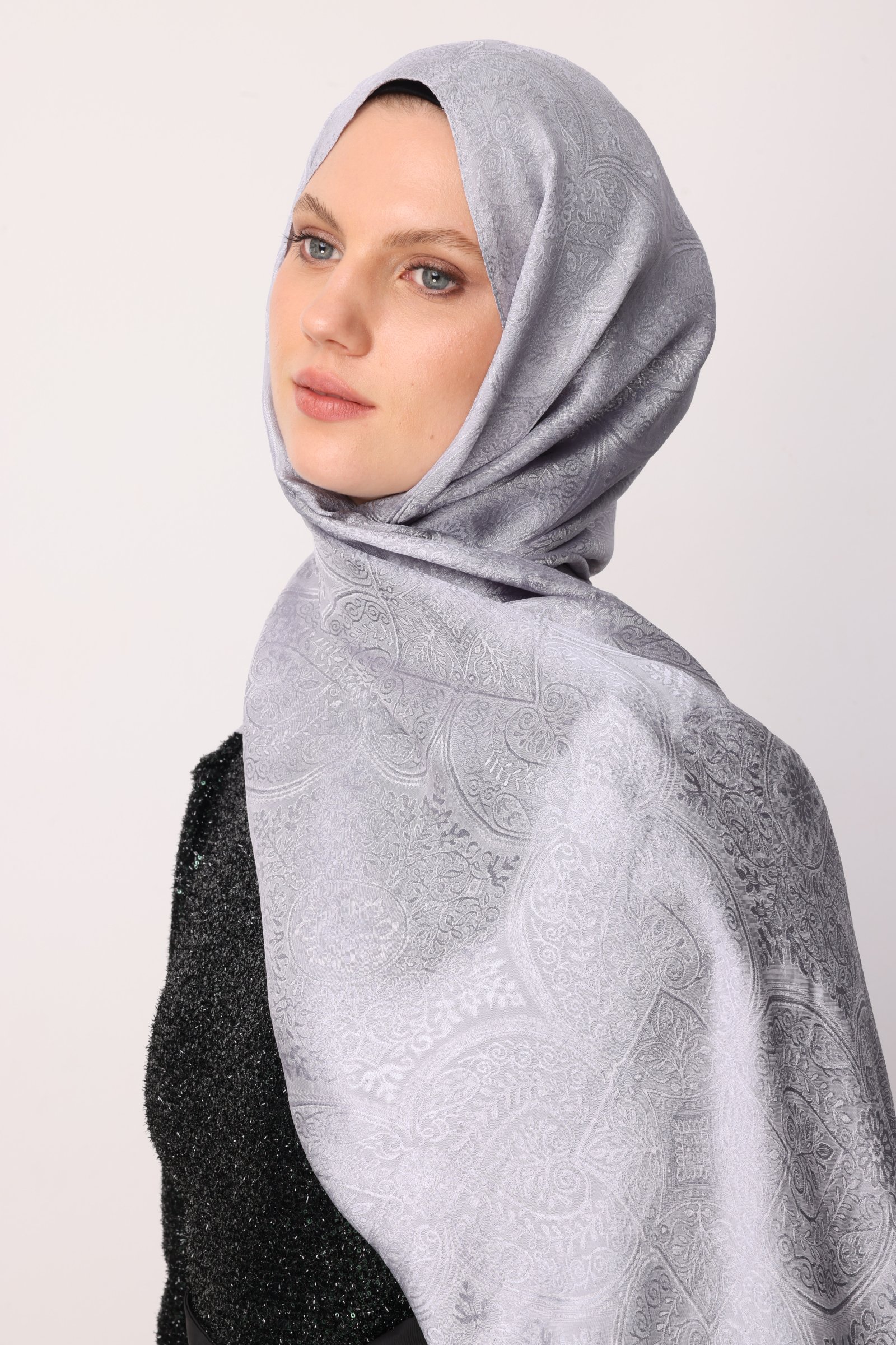 Shline Line Viscose Shawl - Gray-Gray