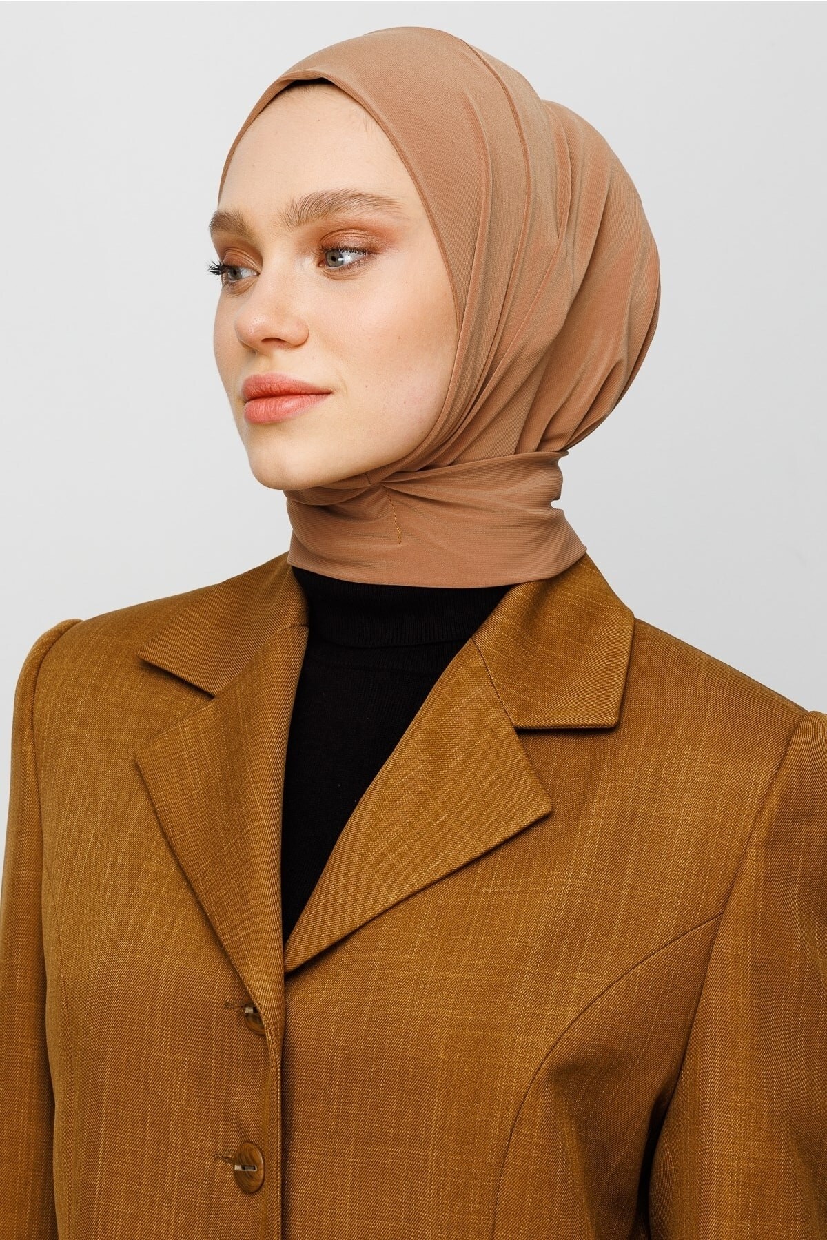 Praktischer Hijab