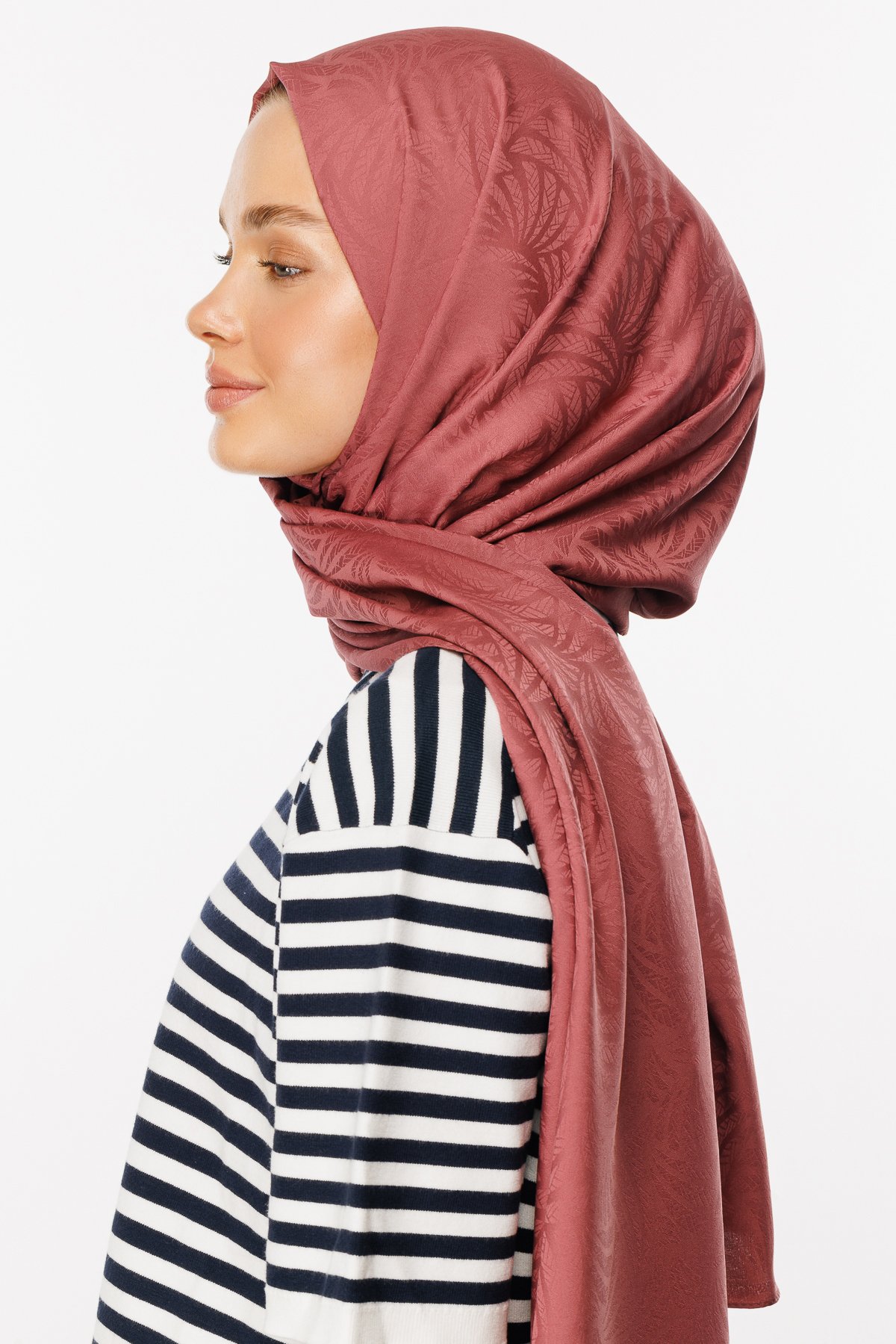 Artemis Pattern Silk Jacquard Shawl - Dried Rose
