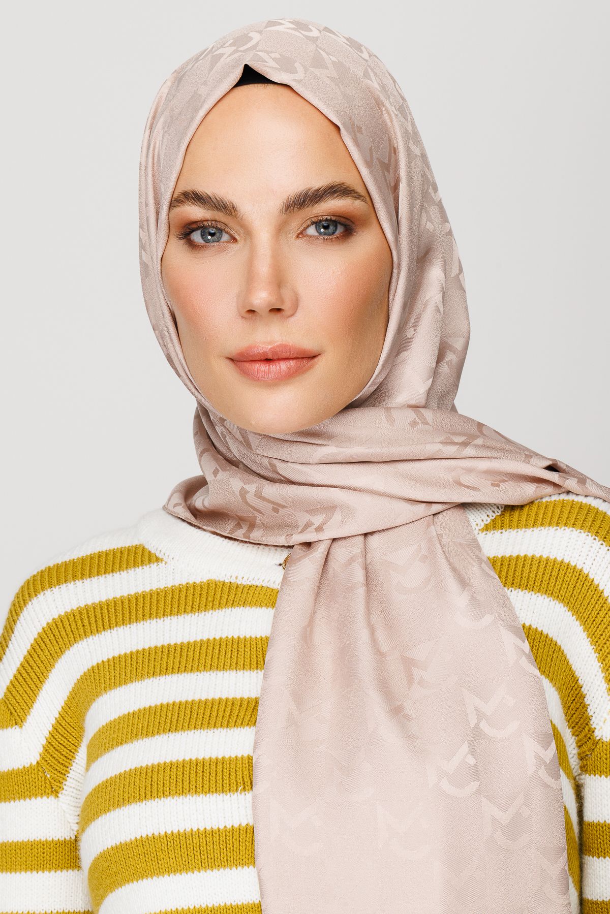 Gemustertes Jacquard Hijab