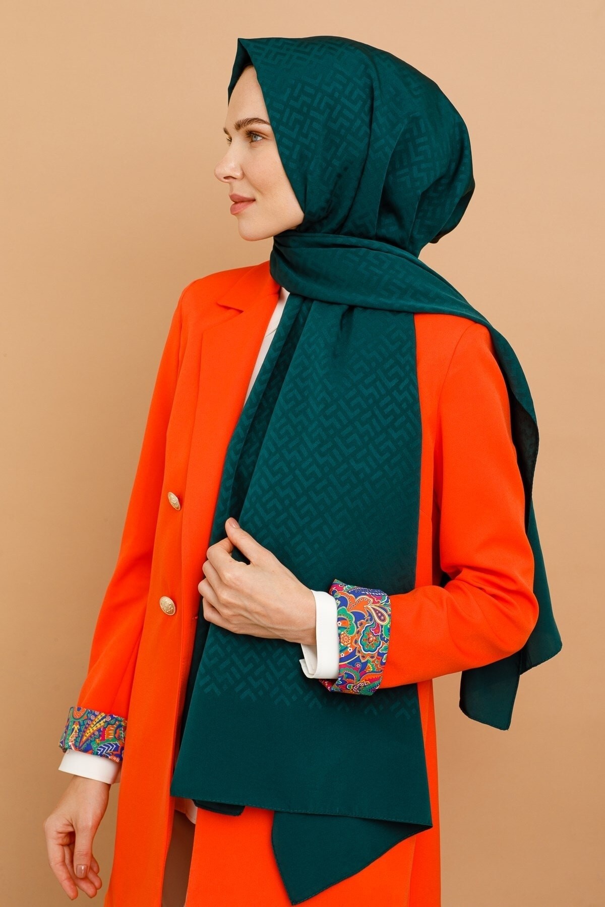 Z Pattern Silky Jacquard Hijab