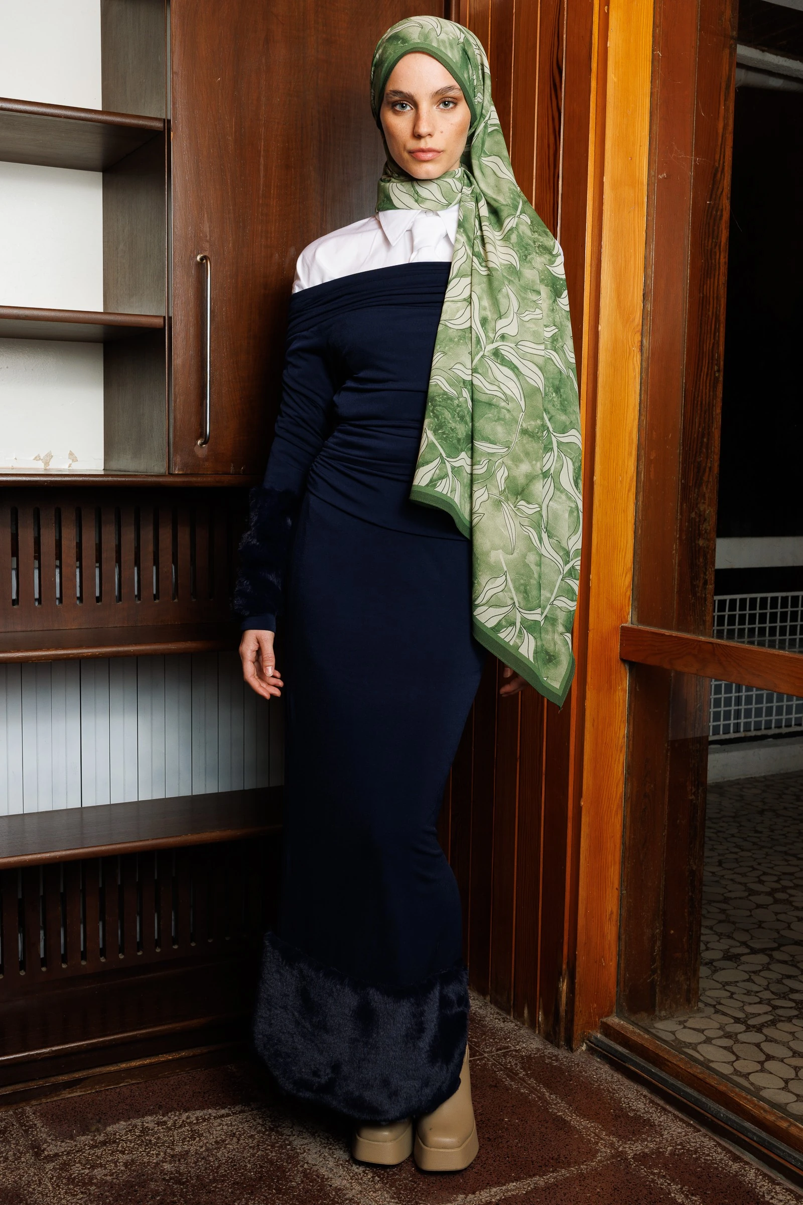 Frond Pattern Hebei Silk Shawl - Cagla Green