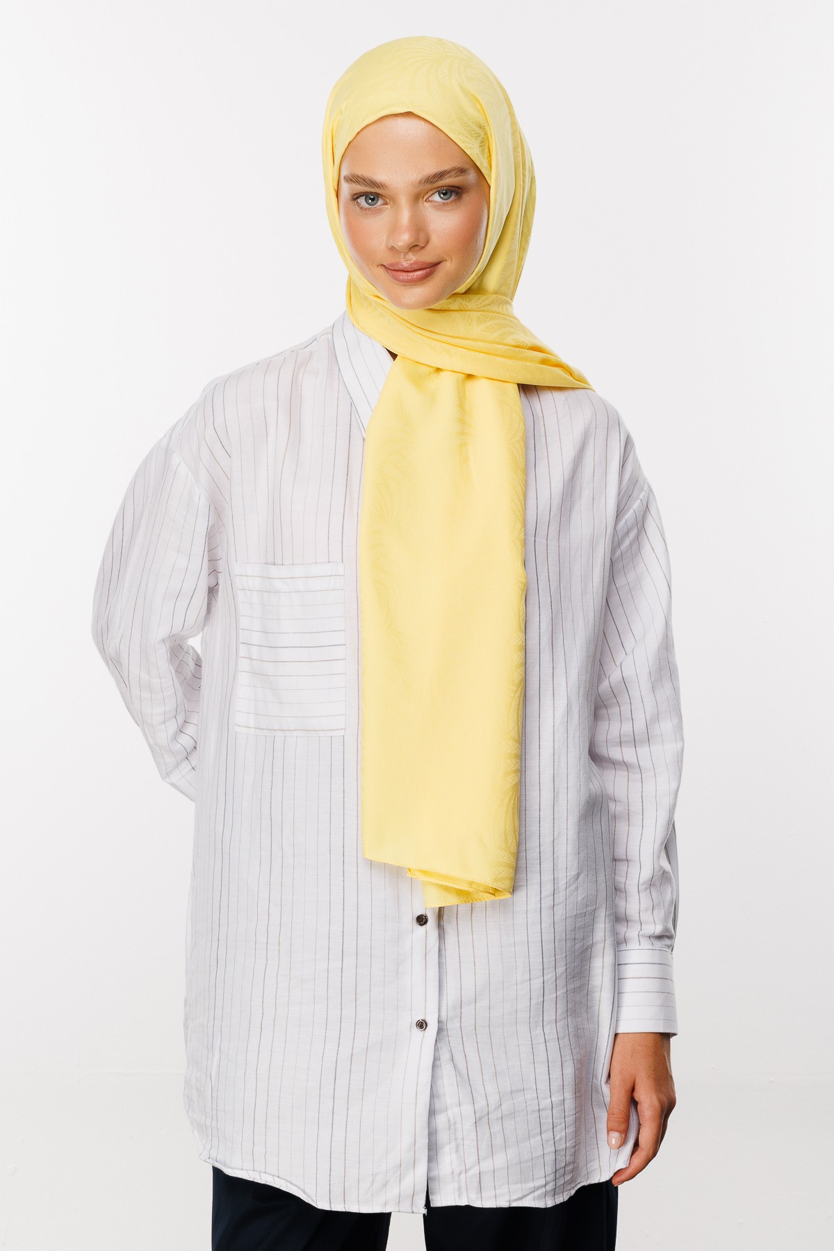 Artemis Pattern Silk Jacquard Hijab