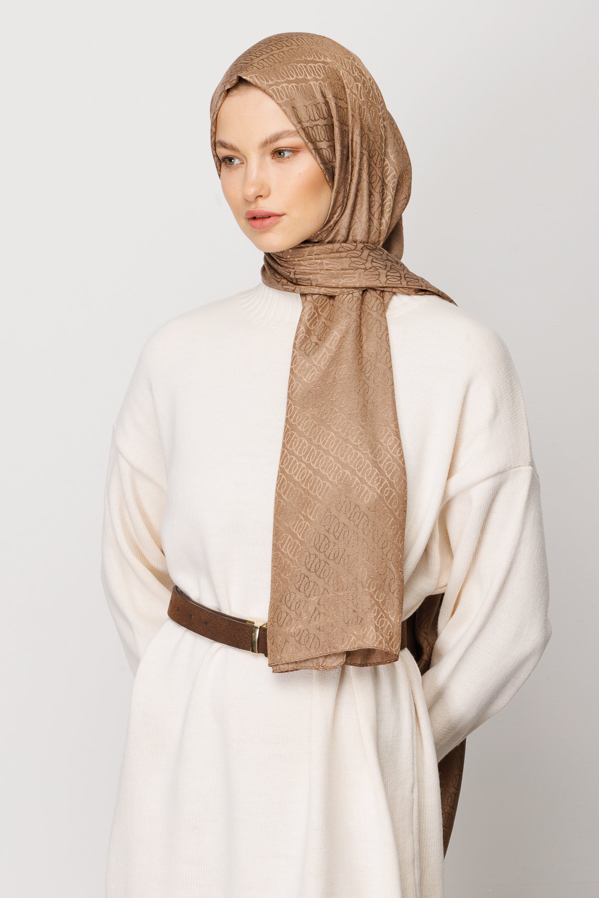 Gemustertes Glänzendes Jacquard Hijab