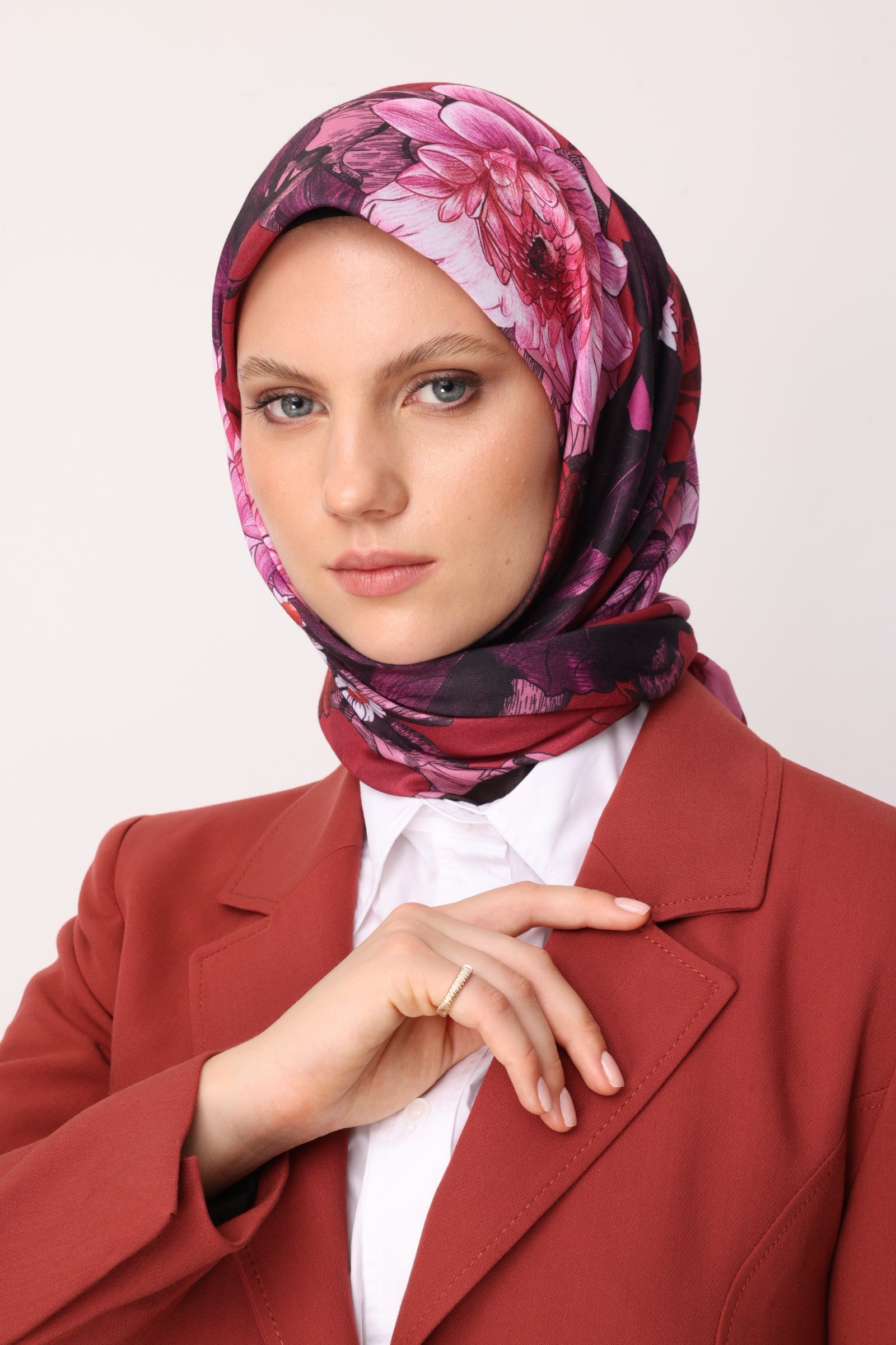 Floren Pattern Cotton Scarf - Red