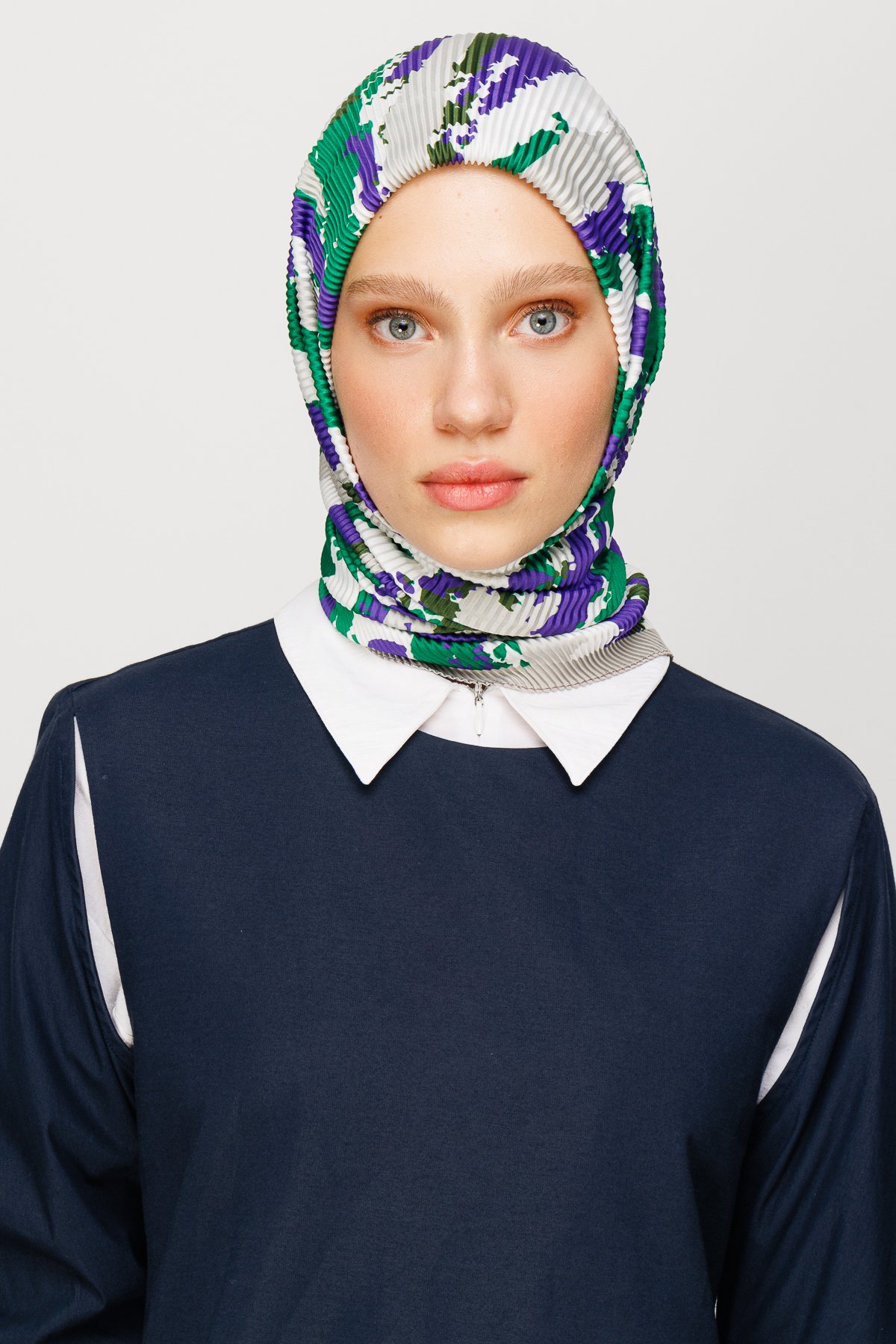 Batik Pattern Pleated Scarf - Benetton Green