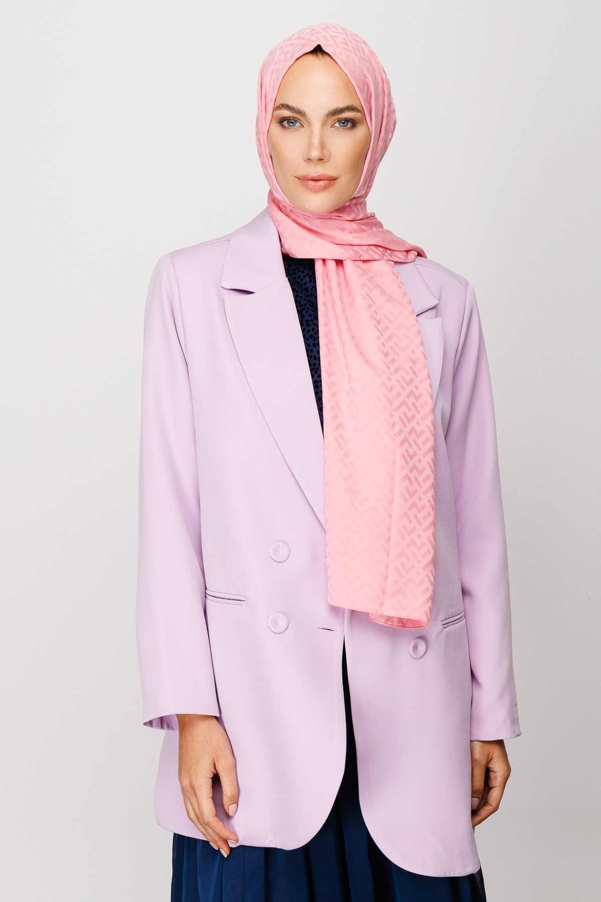 Z Pattern Silky Jacquard Shawl - Sugar Pink