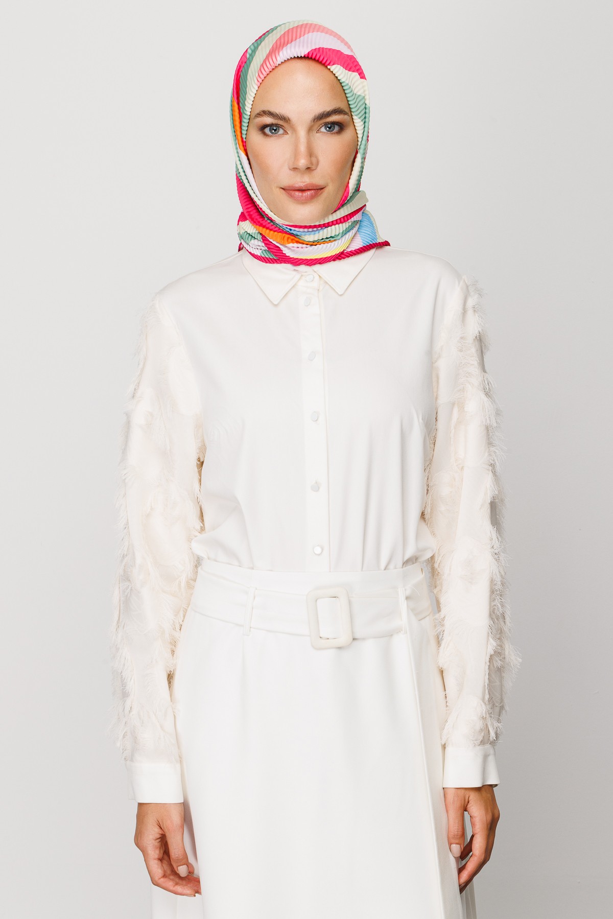Akra Pattern Pleated Scarf - Fuchsia