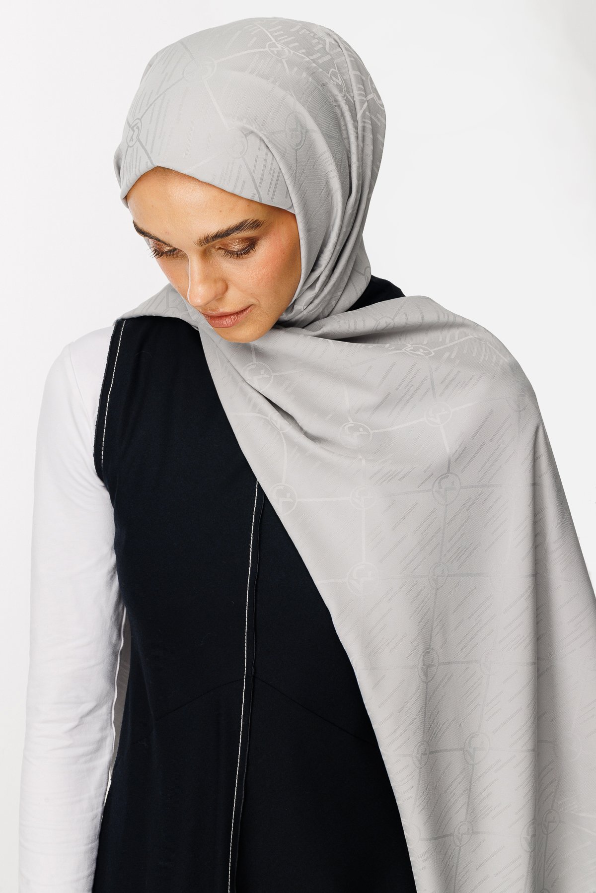 Moon Is Pattern Jacquard Shawl - Silver