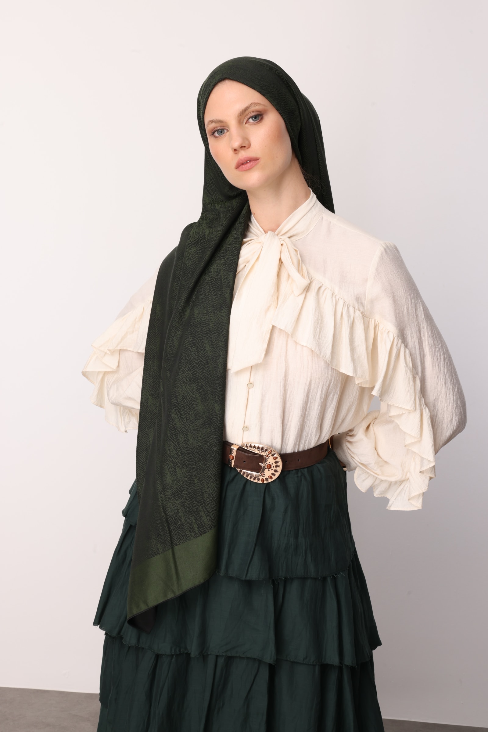Sahra-Pattern Reversible Shawl - Black-Khaki