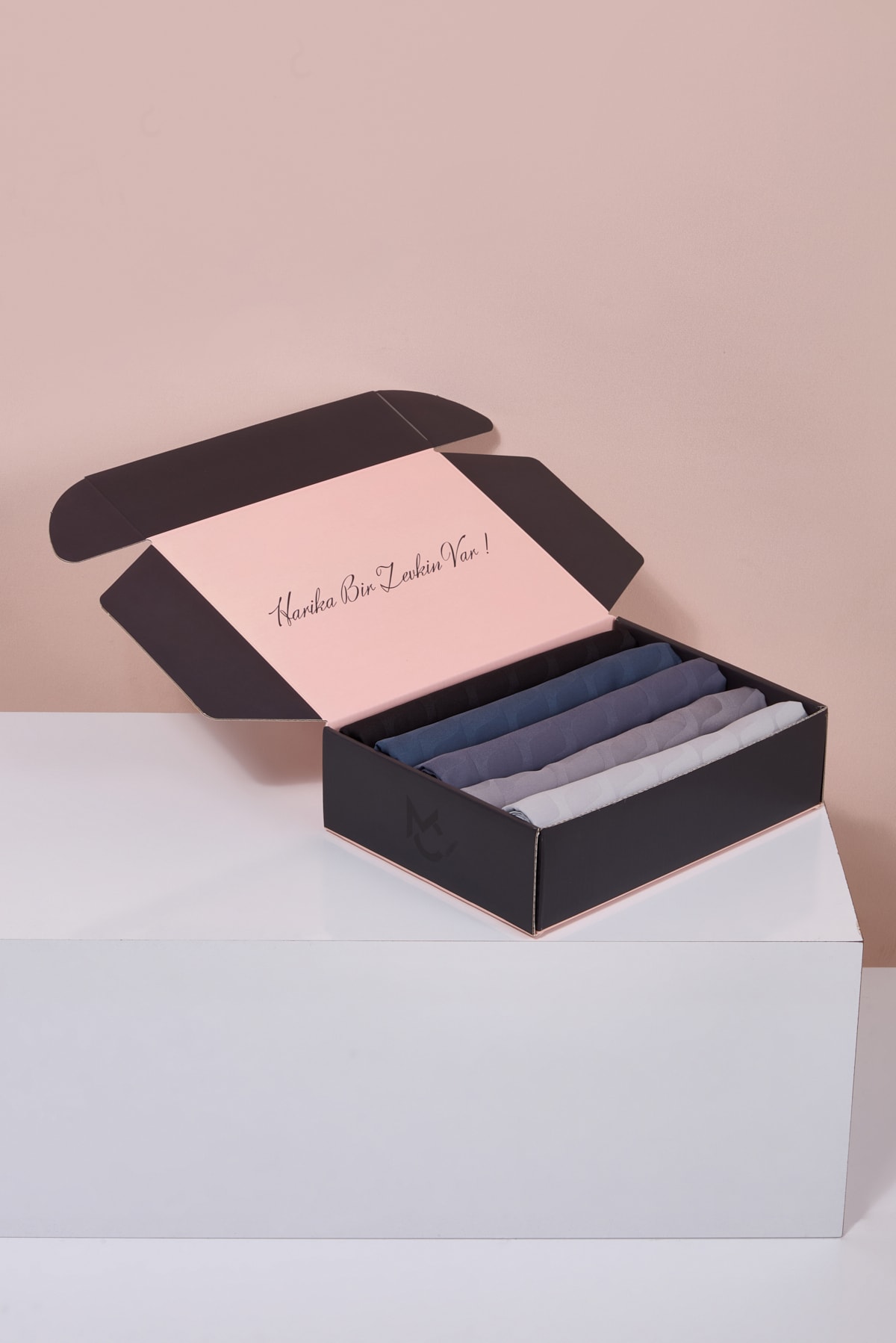 İpeksi Jakar Şal - Dalga Desen Color Box