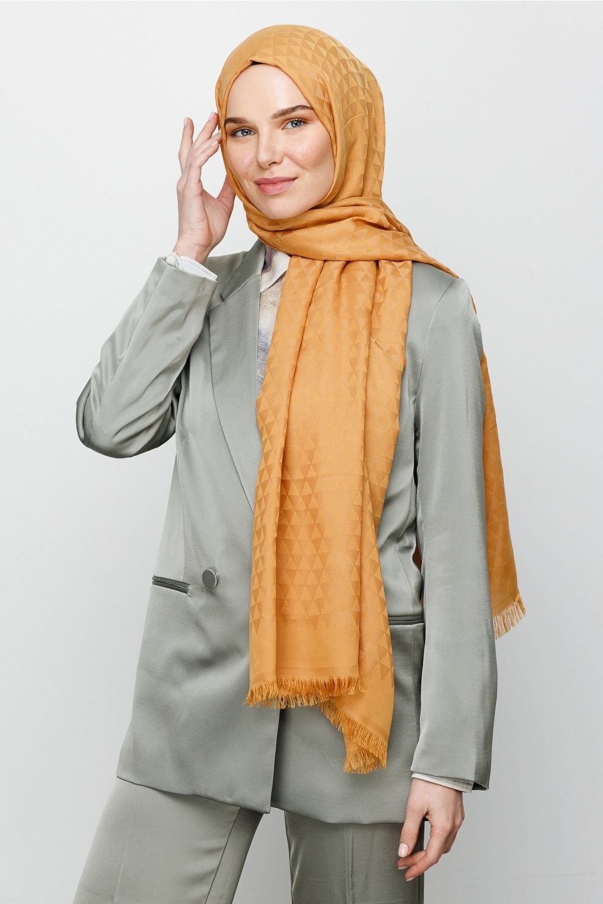 Prism Pattern Cotton Jacquard Hijab