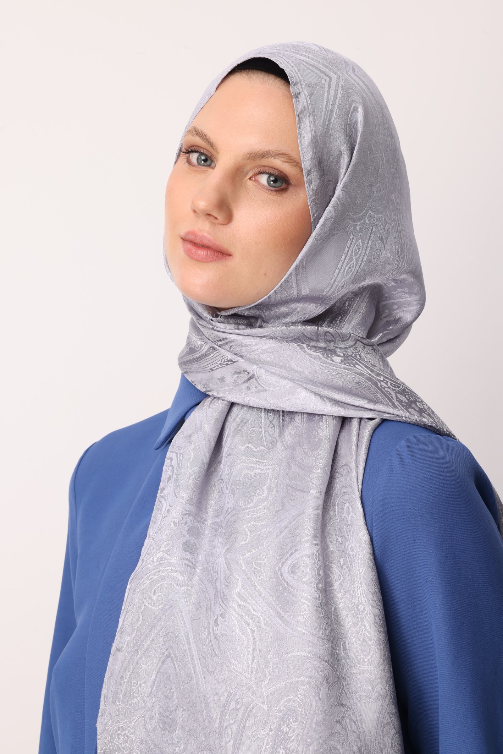 Liva Pattern Shine Line Shawl - Gray-Gray
