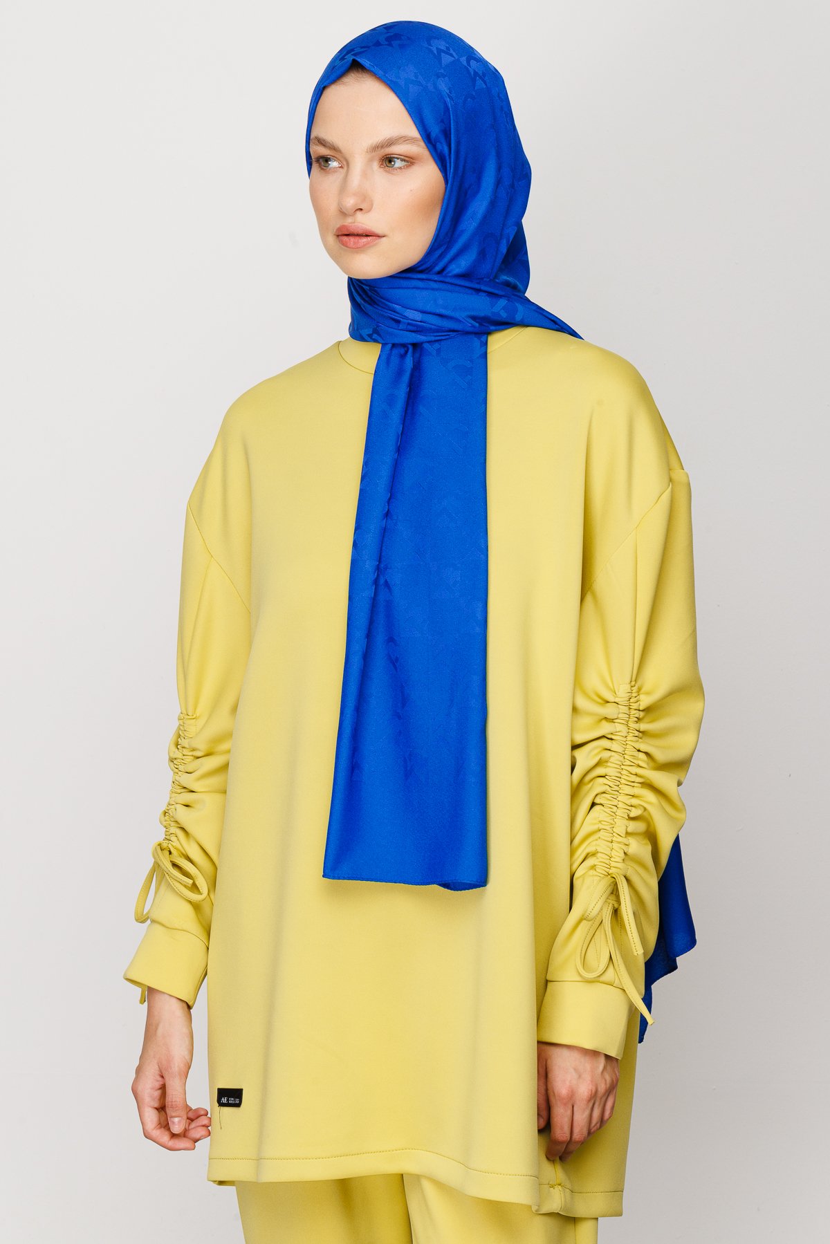 MC Pattern Jacquard Shawl - Sax Blue