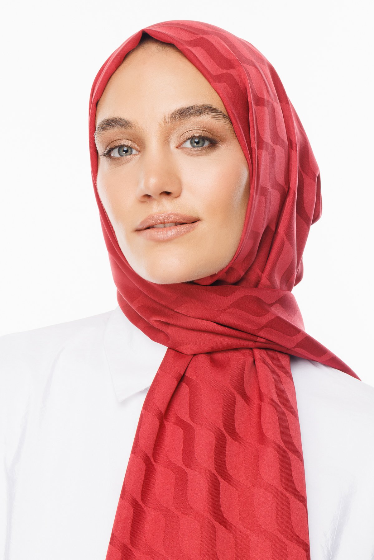 Wave Pattern Silky Jacquard Shawl - Burgundy