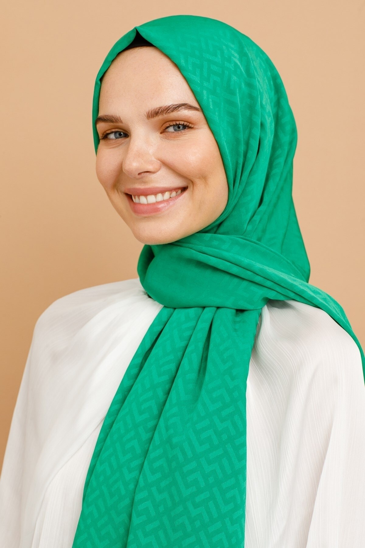 Gemustertes Seidig Jacquard Hijab