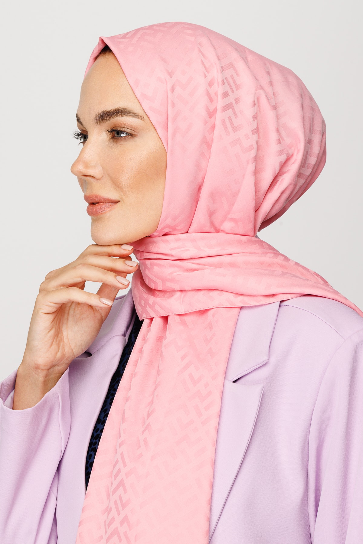 Z Pattern Silky Jacquard Shawl - Sugar Pink