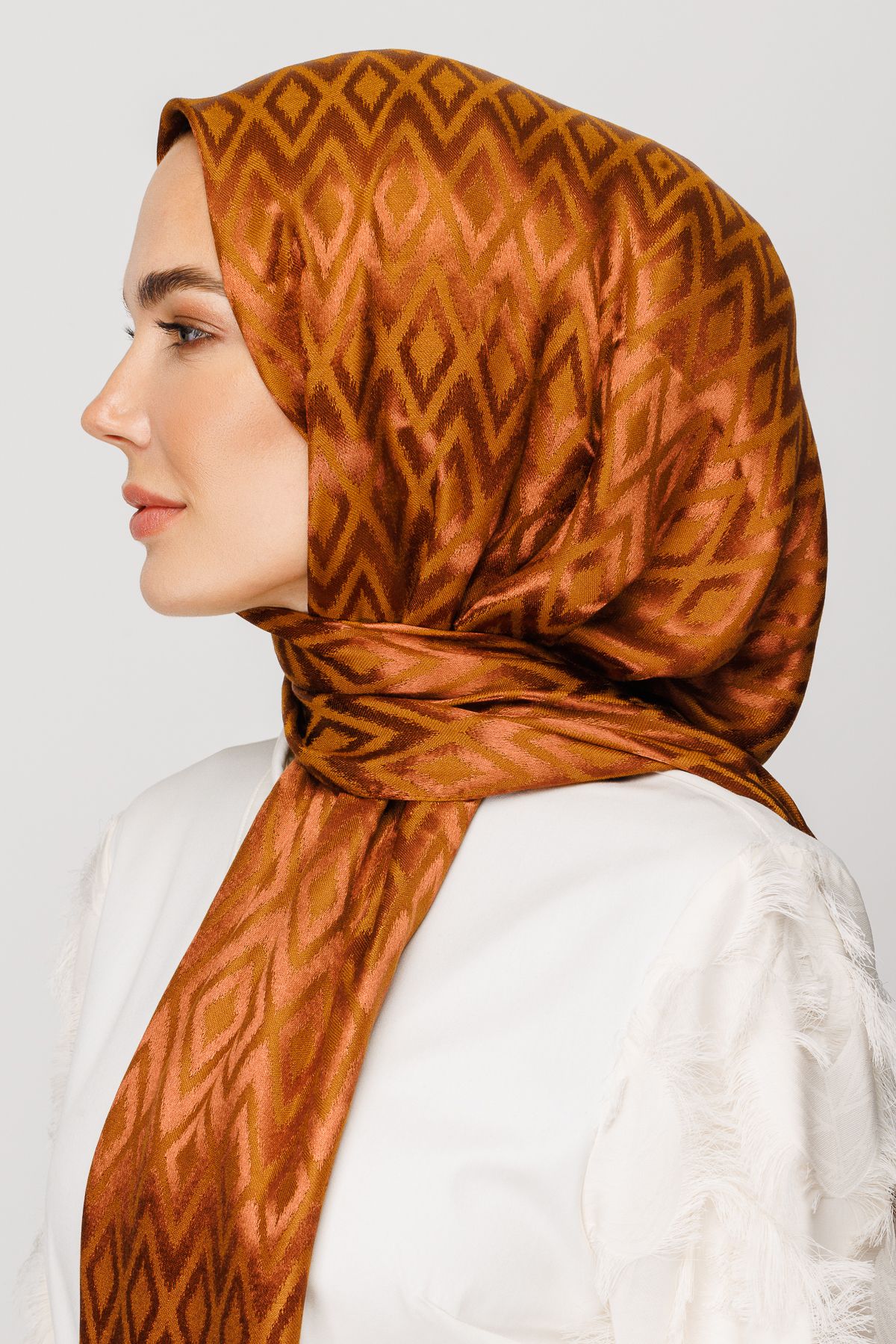 Karo Pattern Shiny Jacquard Shawl - Copper