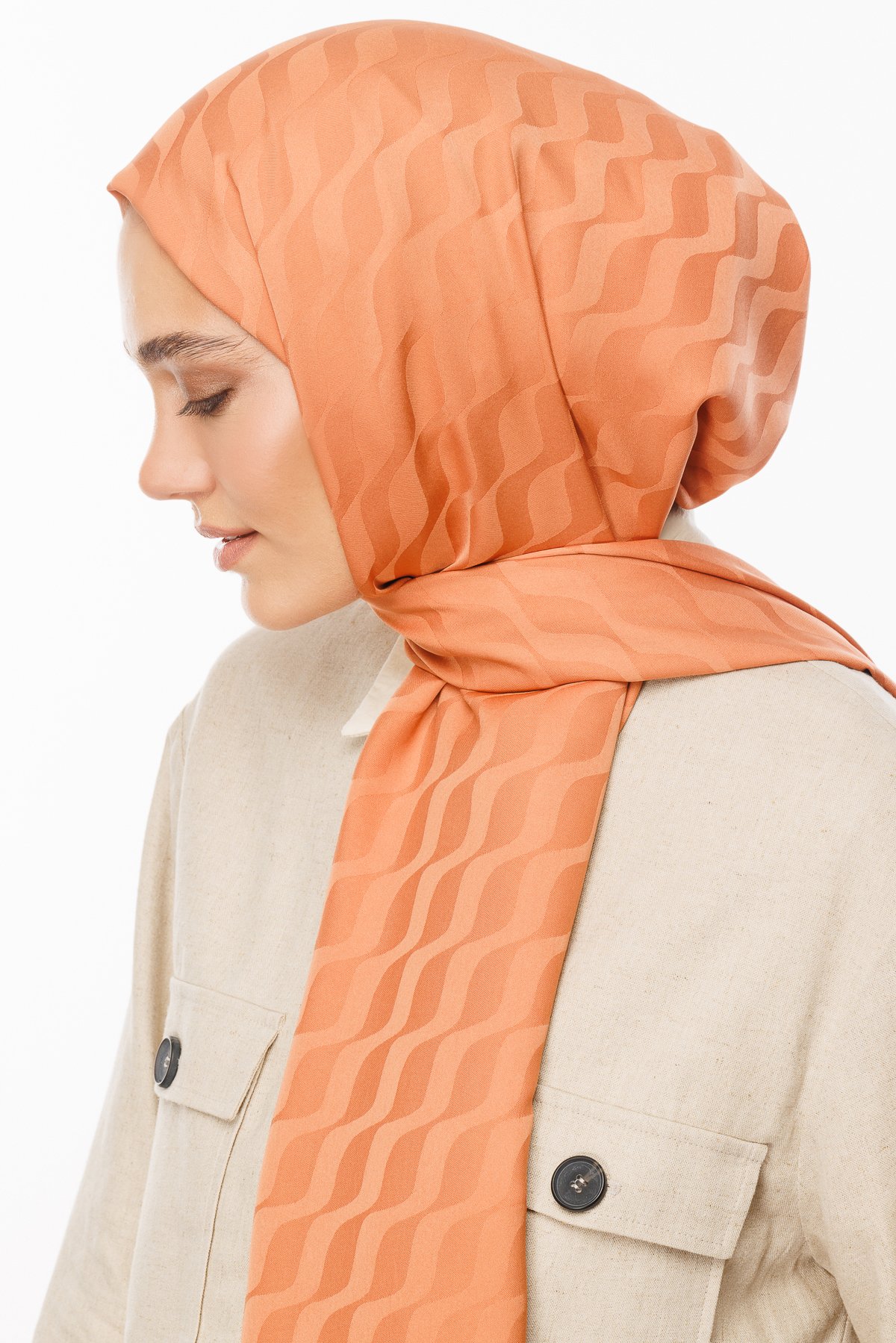 Wave Pattern Silky Jacquard Shawl - Puppies Mouth
