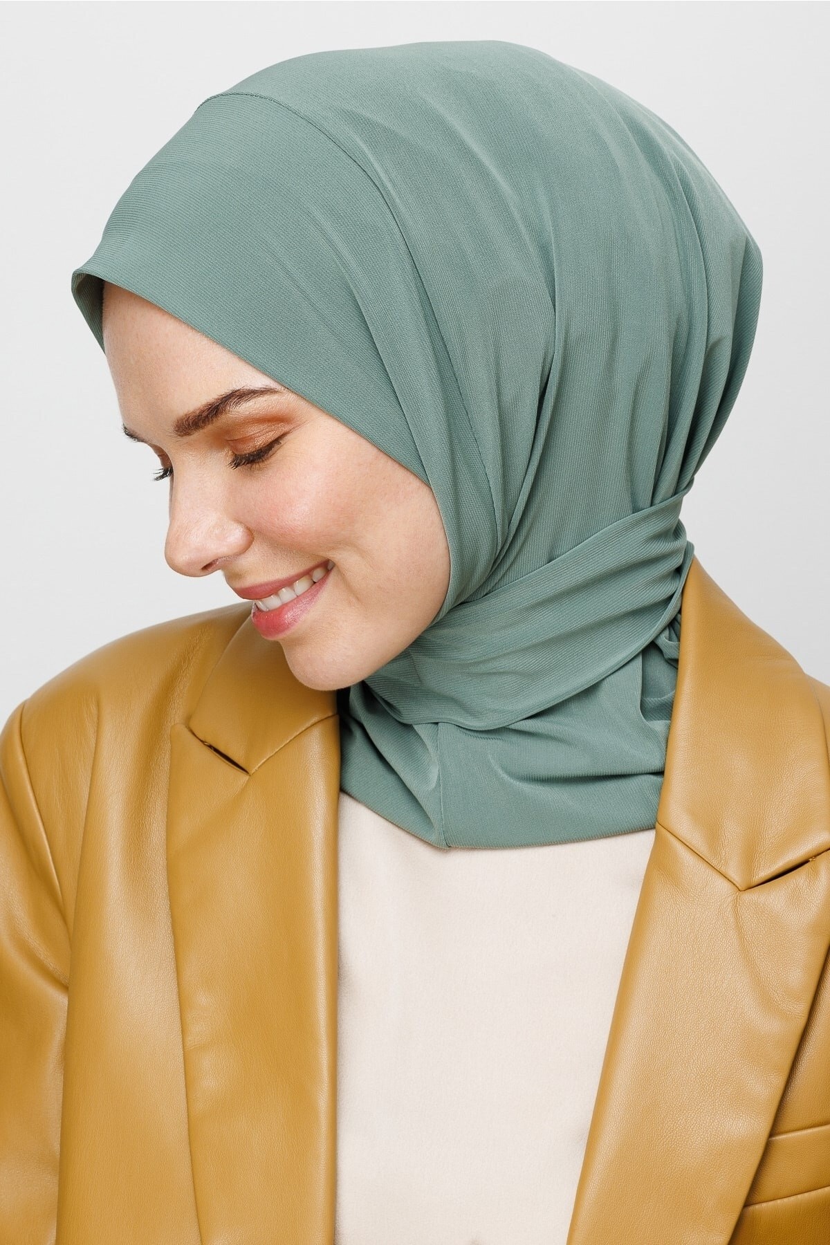 Praktischer Hijab