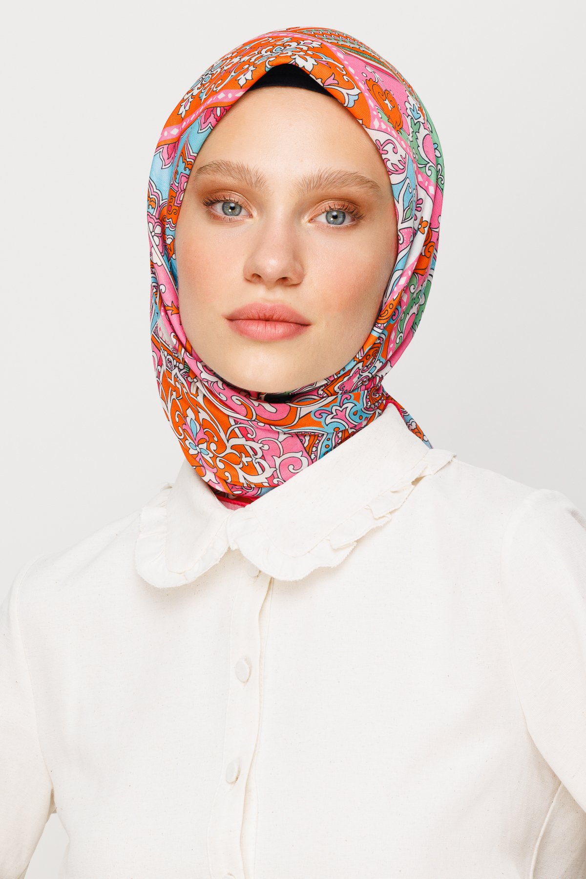 40 Patch Pattern Digital Soft Scarf - Pink