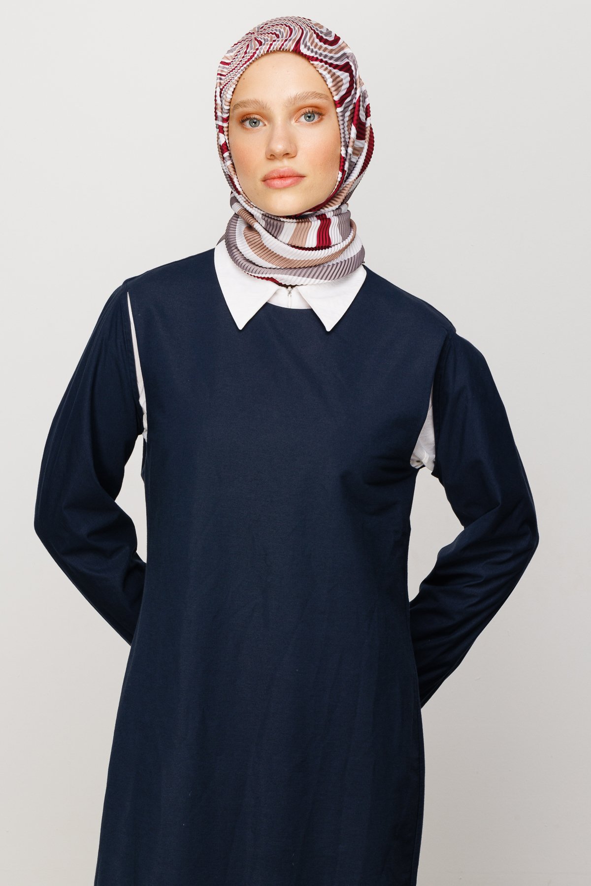 Mira Pattern Pleated Scarf - Mink