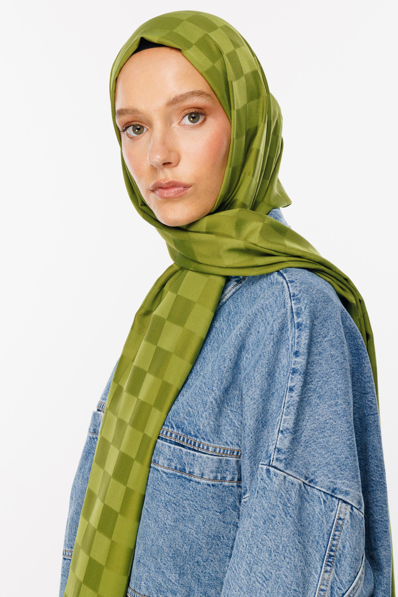 Checkers Pattern Silk Jacquard Shawl - Moss