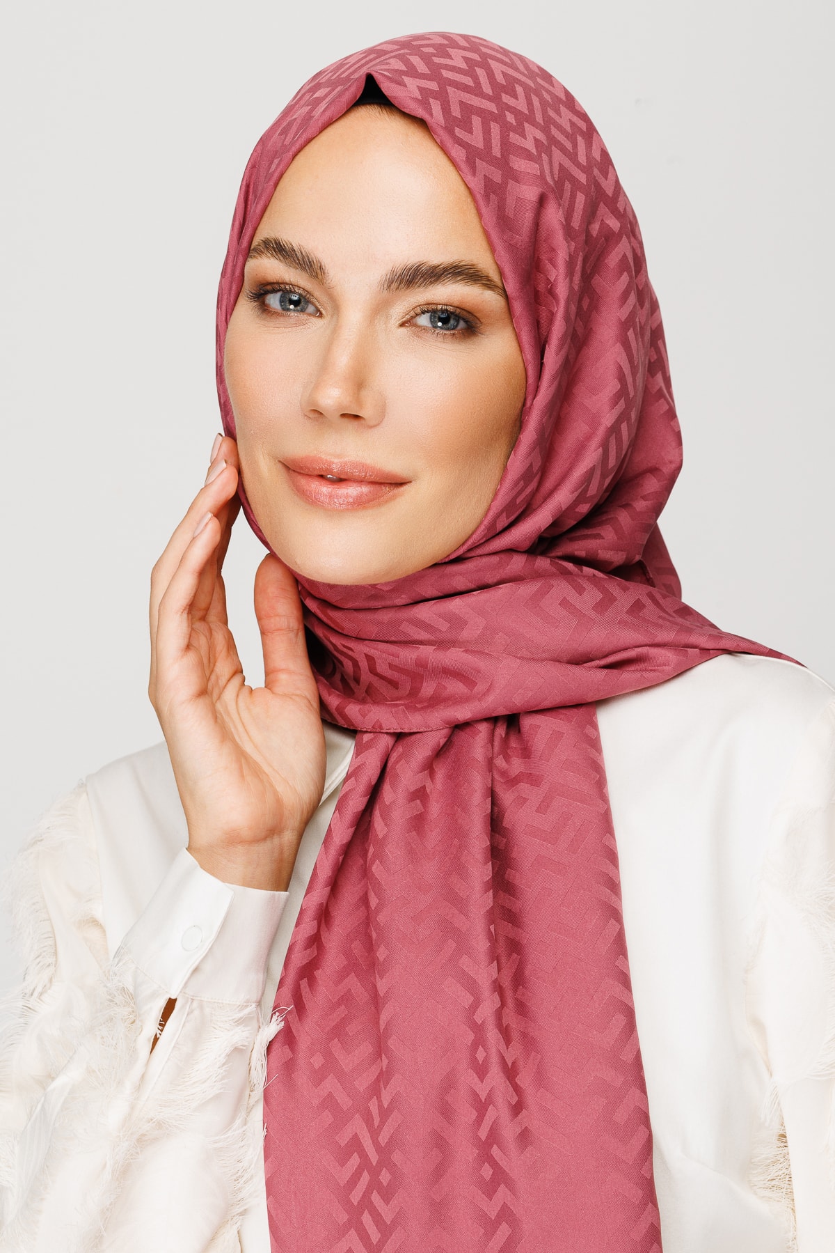Z Pattern Silky Jacquard Shawl - Dried Rose