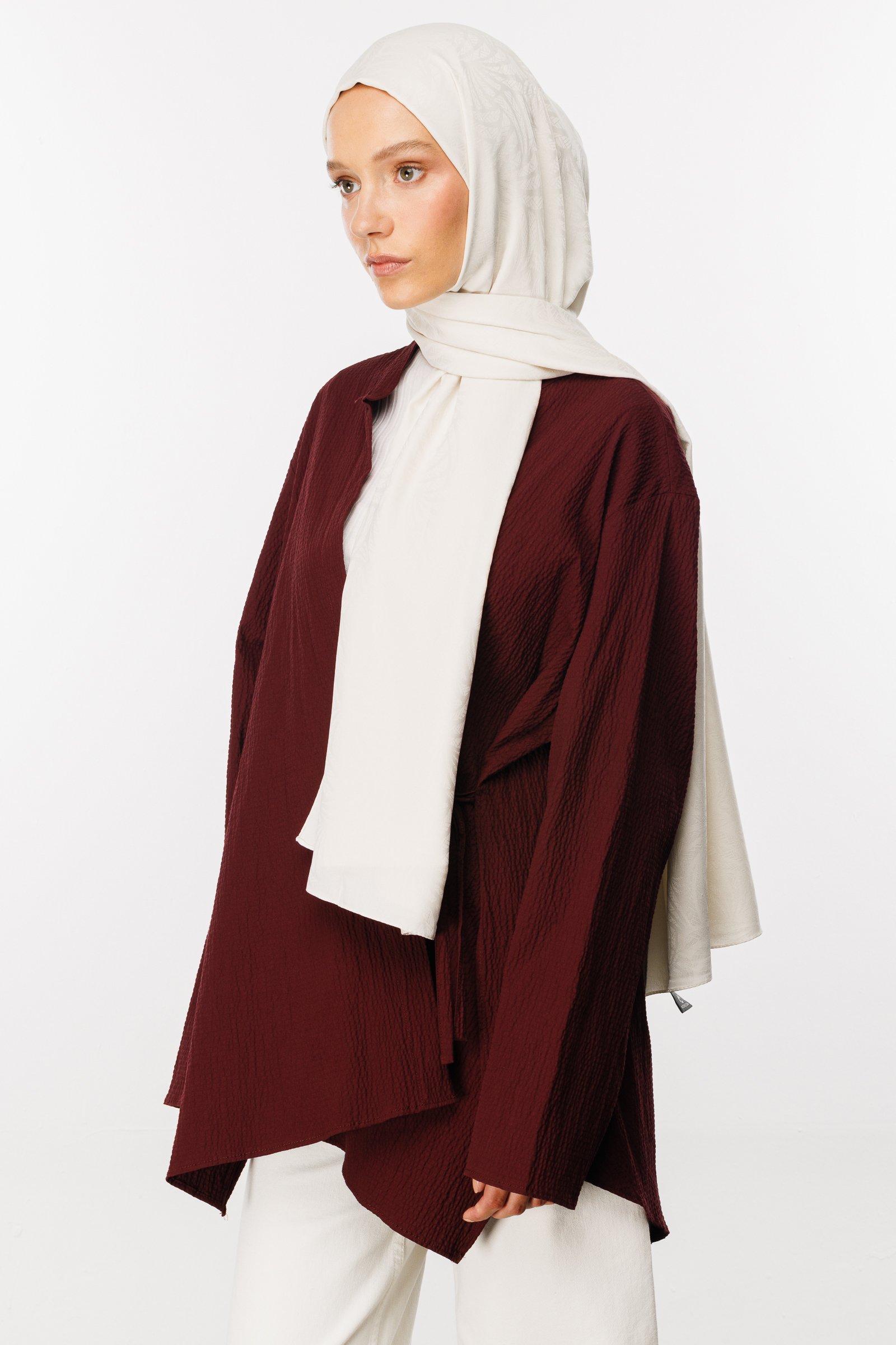 Artemis Pattern Silk Jacquard Shawl - Pearl