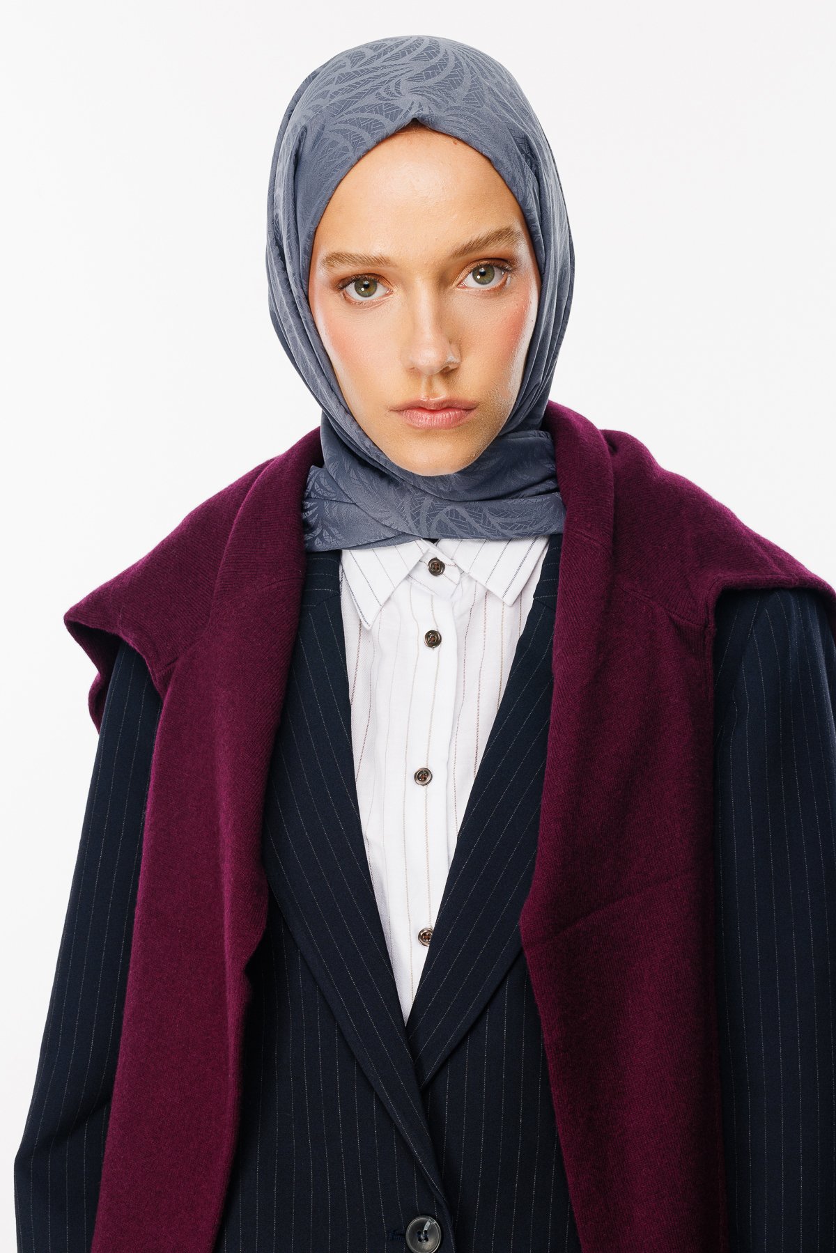 Artemis Pattern Silk Jacquard Hijab