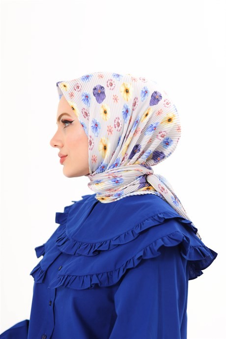 Efsun Pattern Pleated Scarf