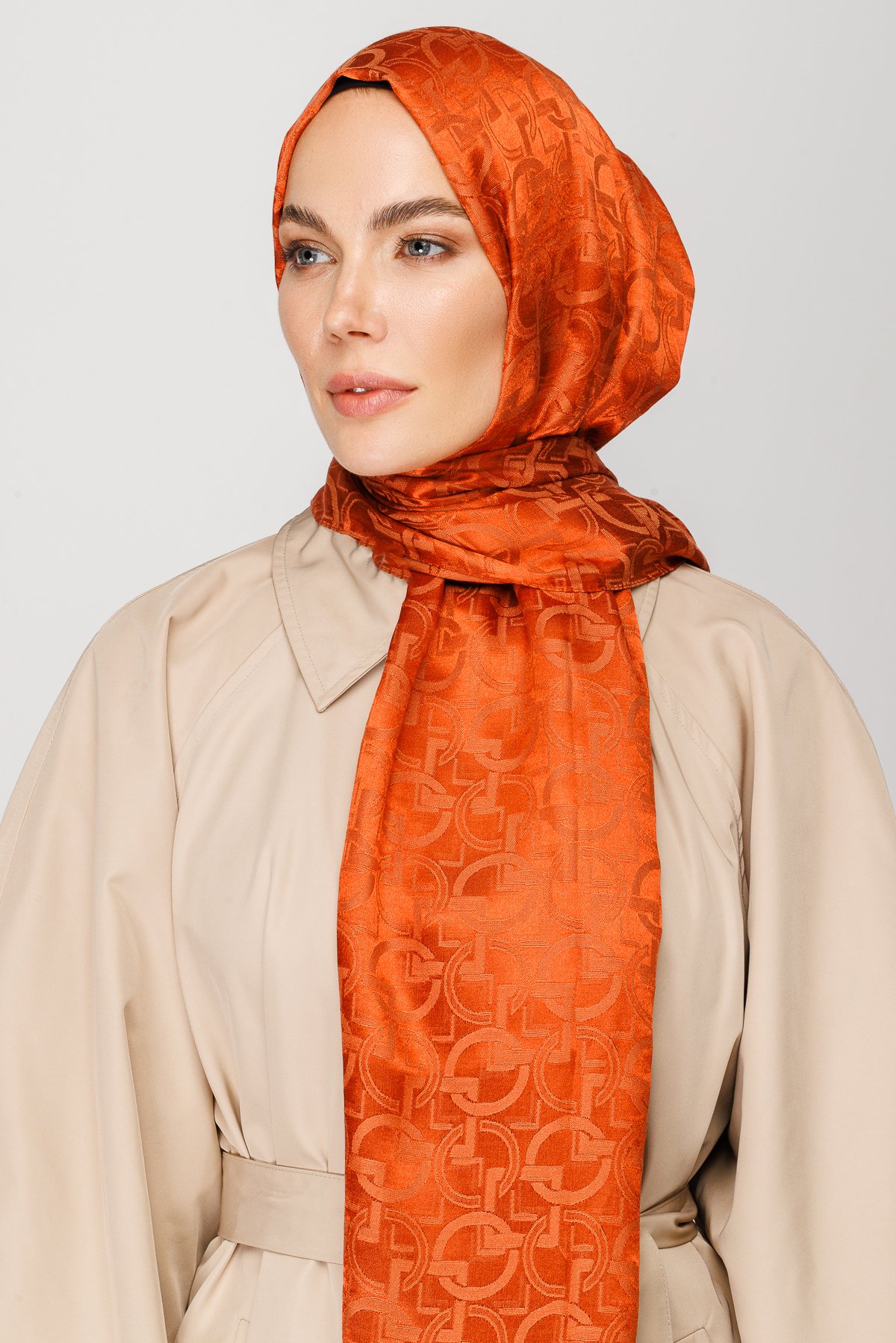 Longar Pattern Shiny Jacquard Hijab