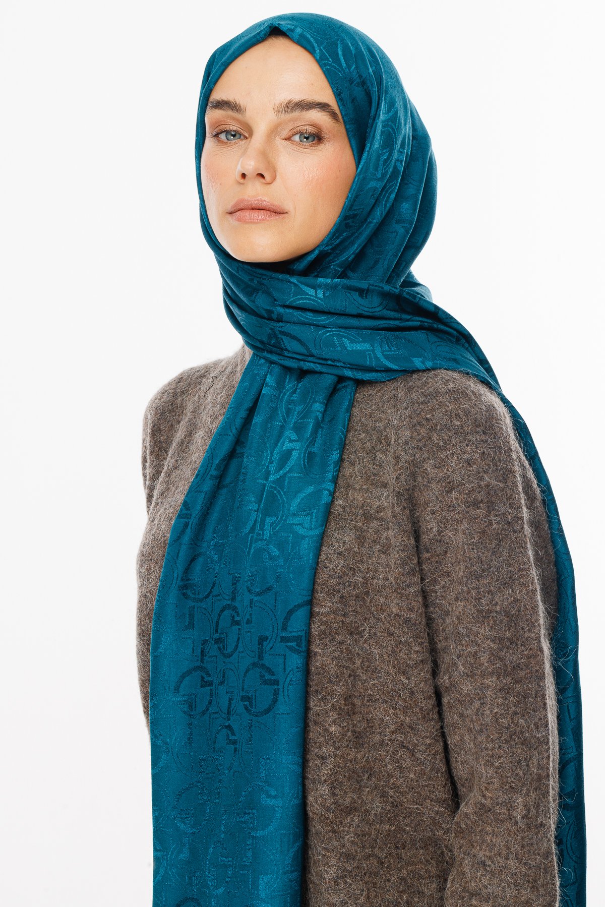 Longar Pattern Shiny Jacquard Shawl - Petrol blue