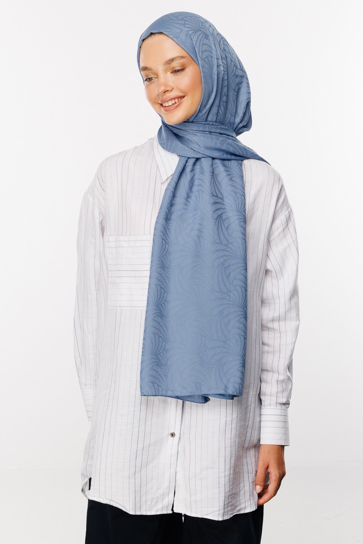 Artemis Pattern Silk Jacquard Hijab