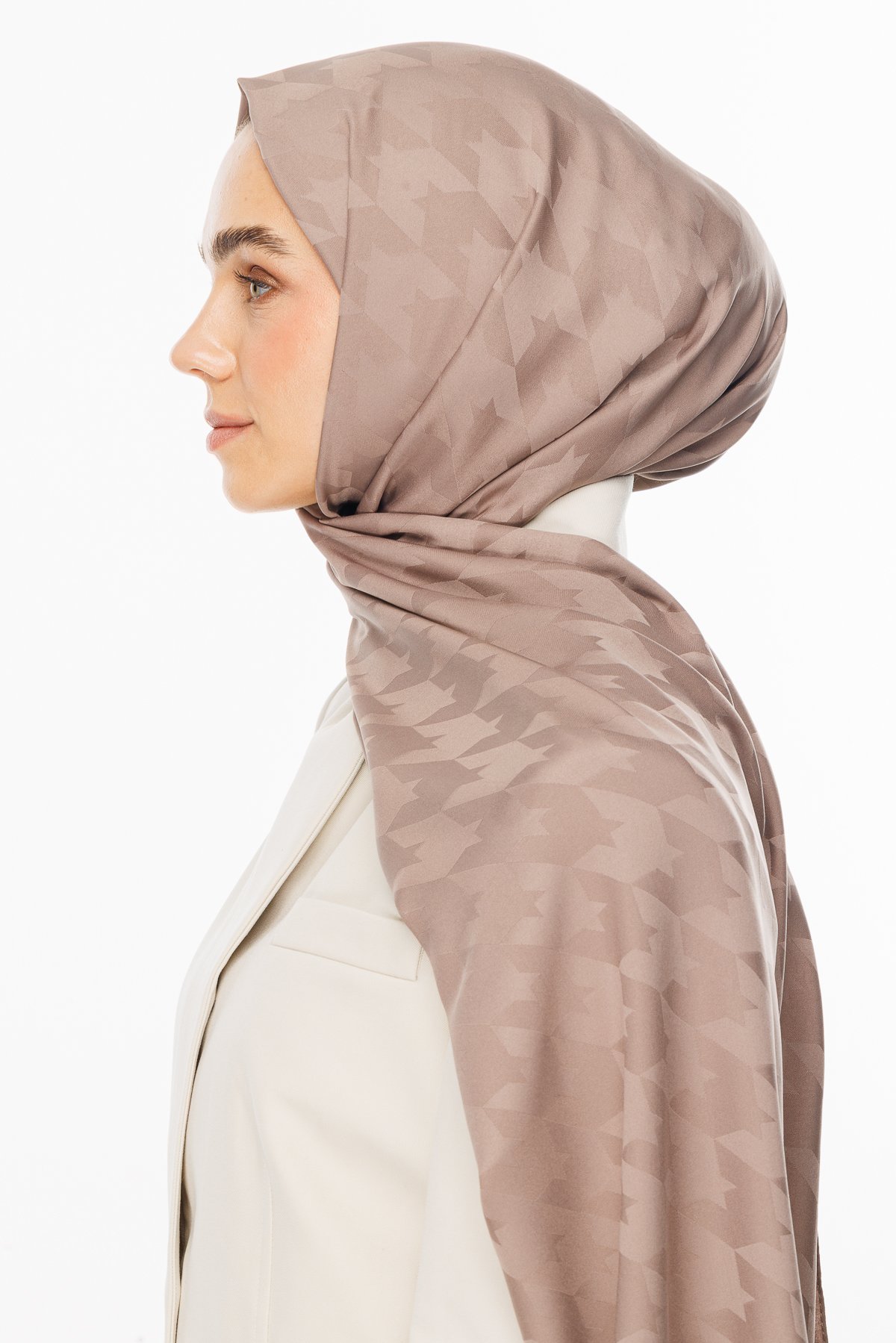 Crowbar Pattern Silk Jacquard Shawl - Canyon