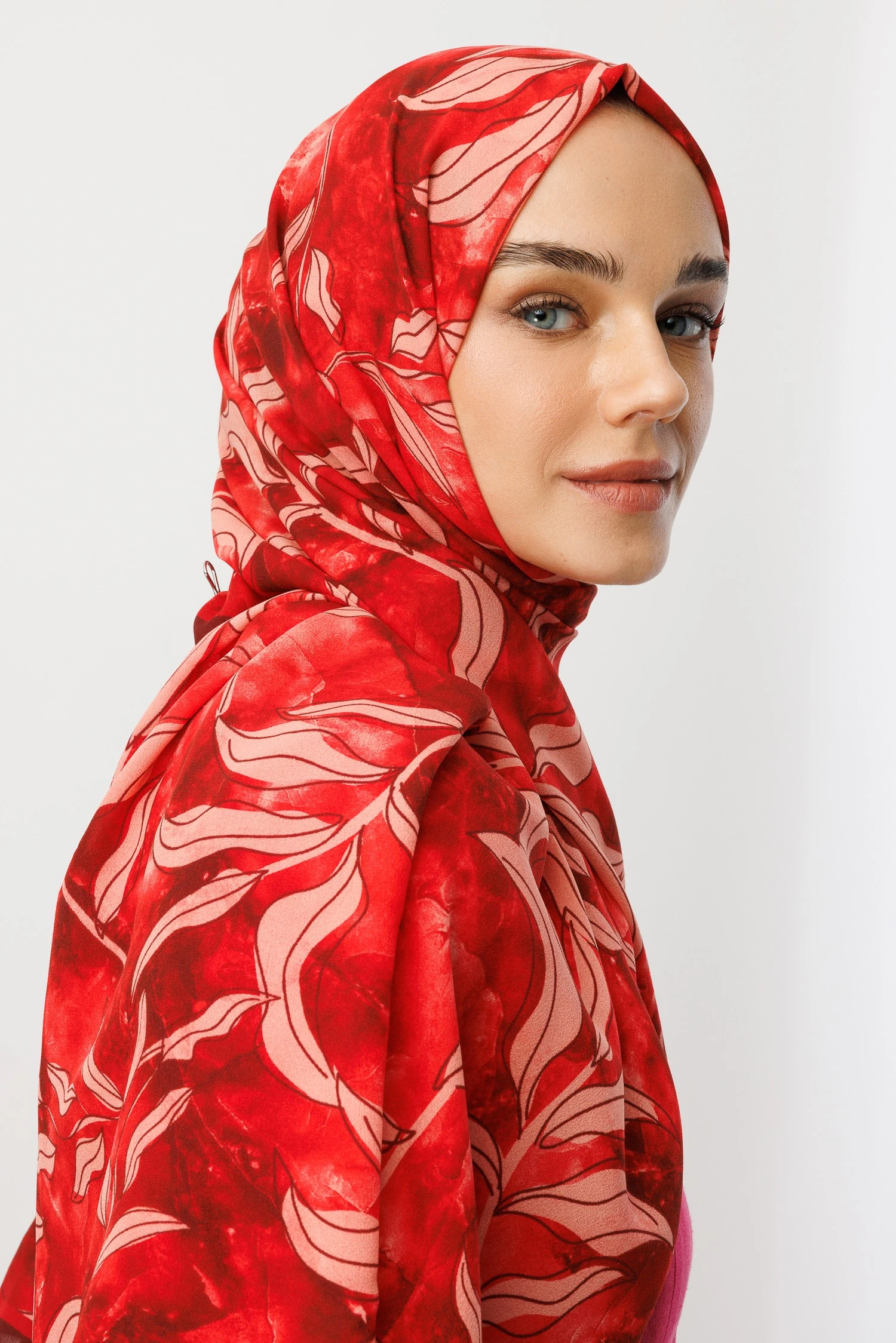 Frond Pattern Hebei Silk Shawl - Burgundy