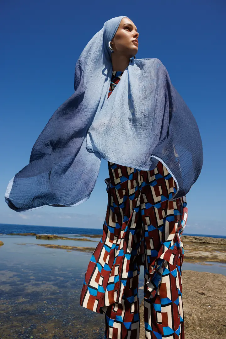 Ombre Muslin Shawl - Baby Blue