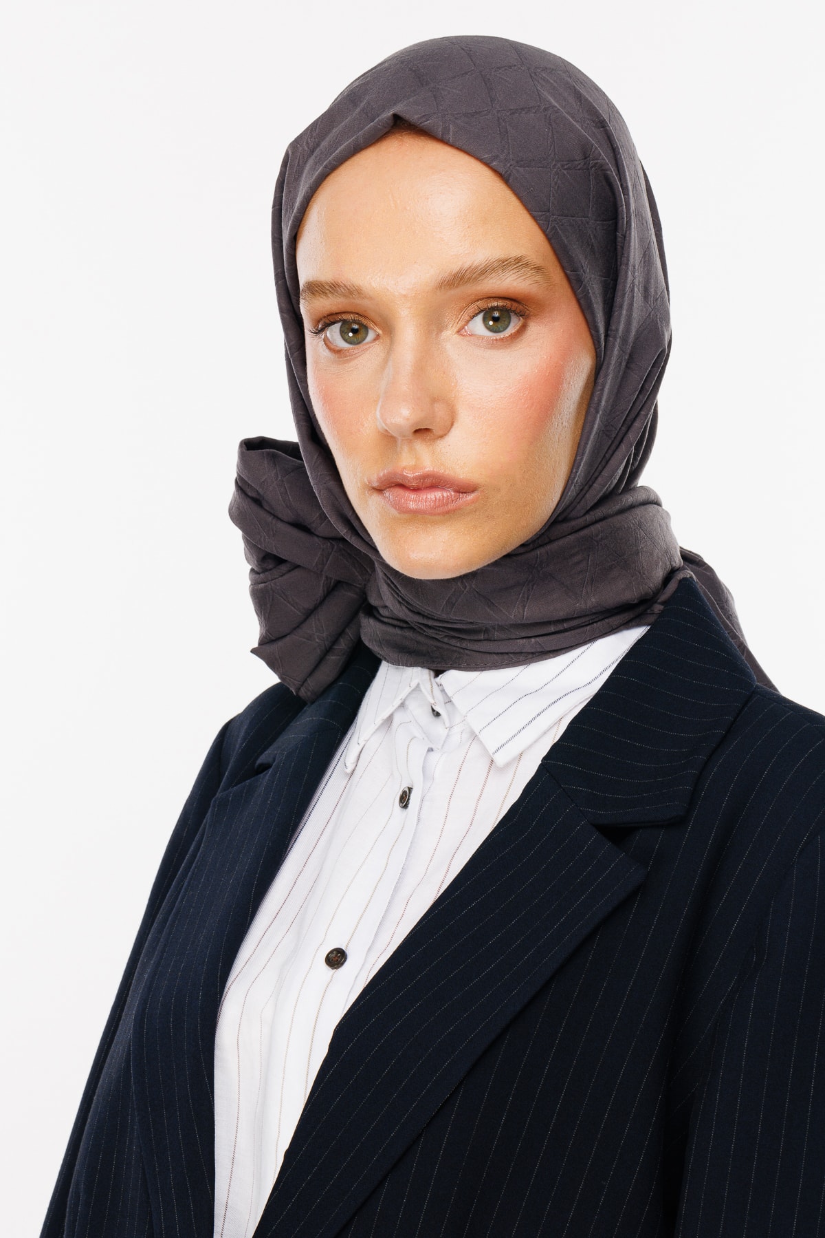 Bamboo Jacquard Shawl - Smoked