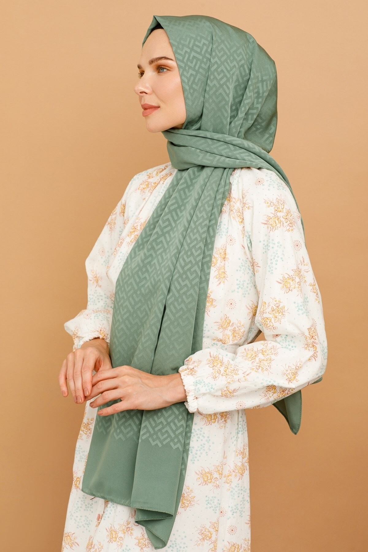 Gemustertes Seidig Jacquard Hijab