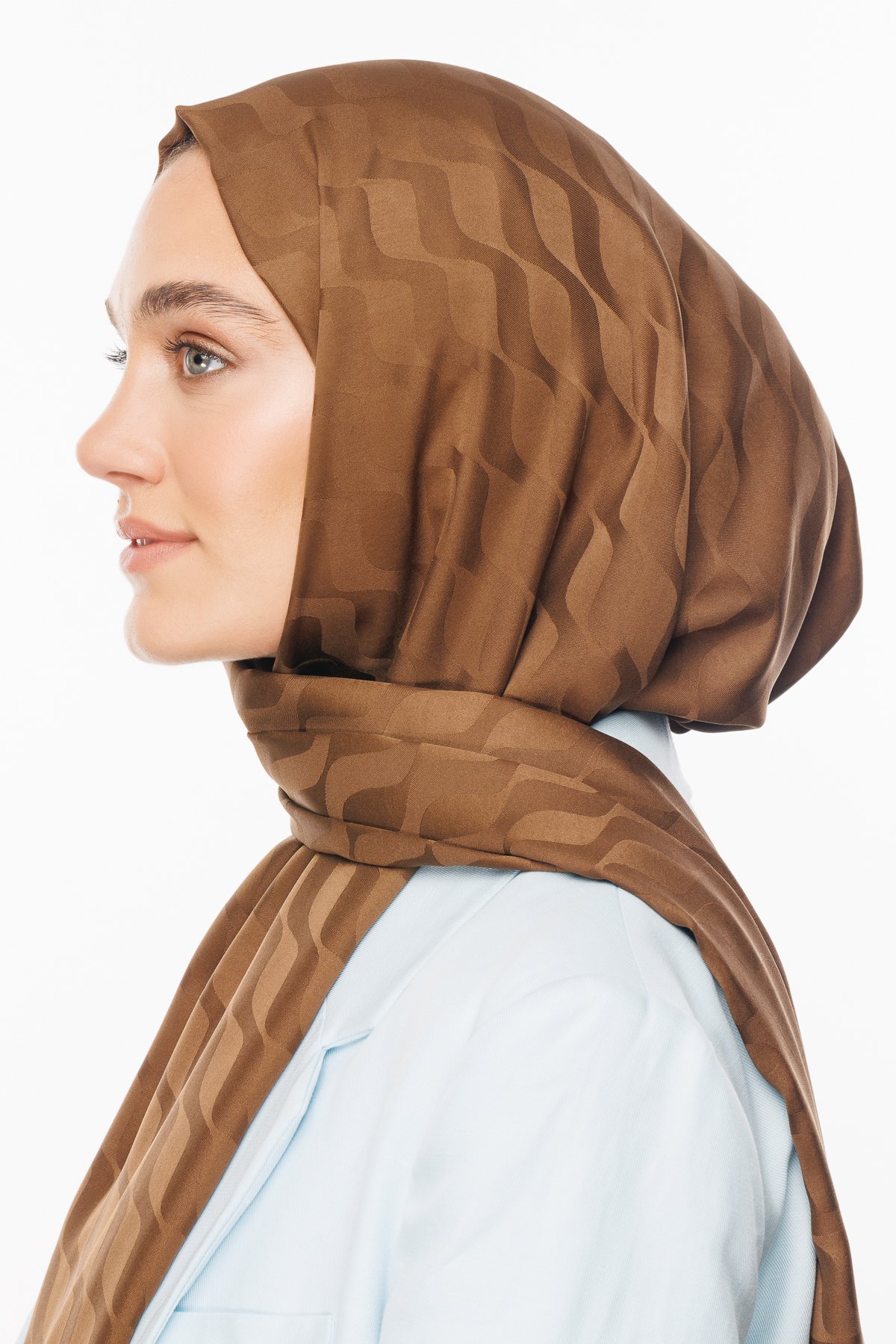 Wave Pattern Silky Jacquard Hijab