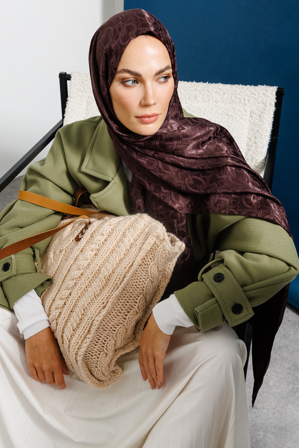 Longar Pattern Shiny Jacquard Shawl - Bitter Coffee