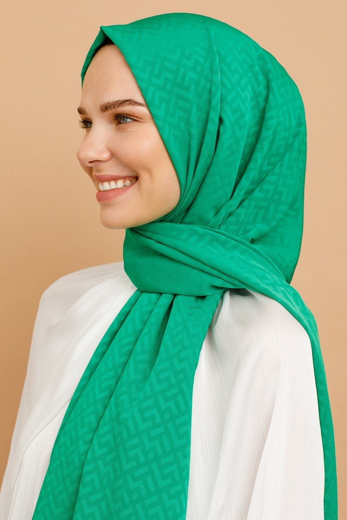 Gemustertes Seidig Jacquard Hijab