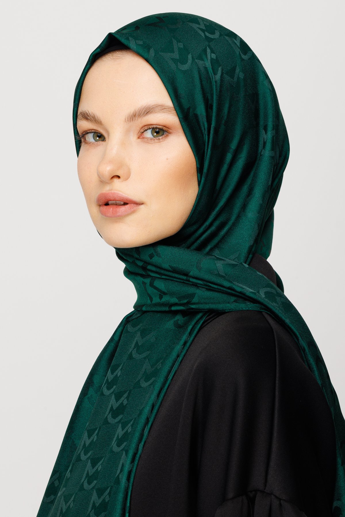 MC Pattern Jacquard Shawl - Emerald