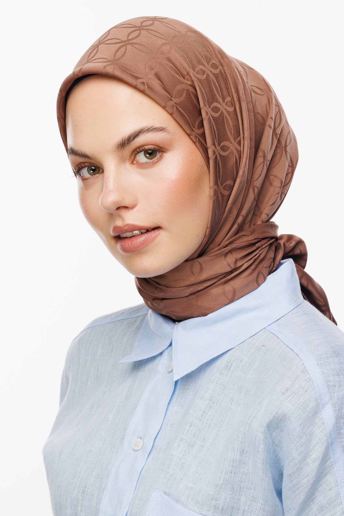 London Pattern Silky Jacquard Scarf - Waterside